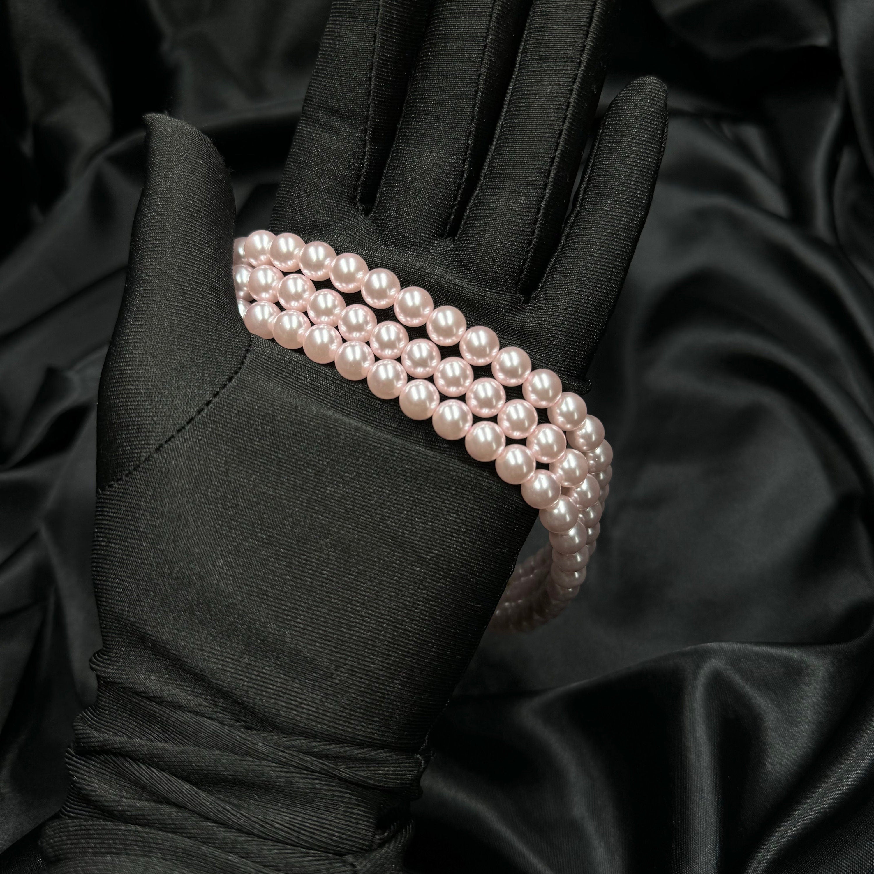 Pink pearls layered choker necklace with gold or silver rhinestones clasp, Three strand pearl necklace, 8mm pearl choker, Bridesmaids choker