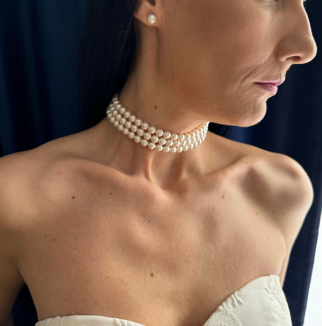 Three rows bridal pearl choker necklace made with 3 layers of Swarovski pearls and gold or silver rhinestones clasp