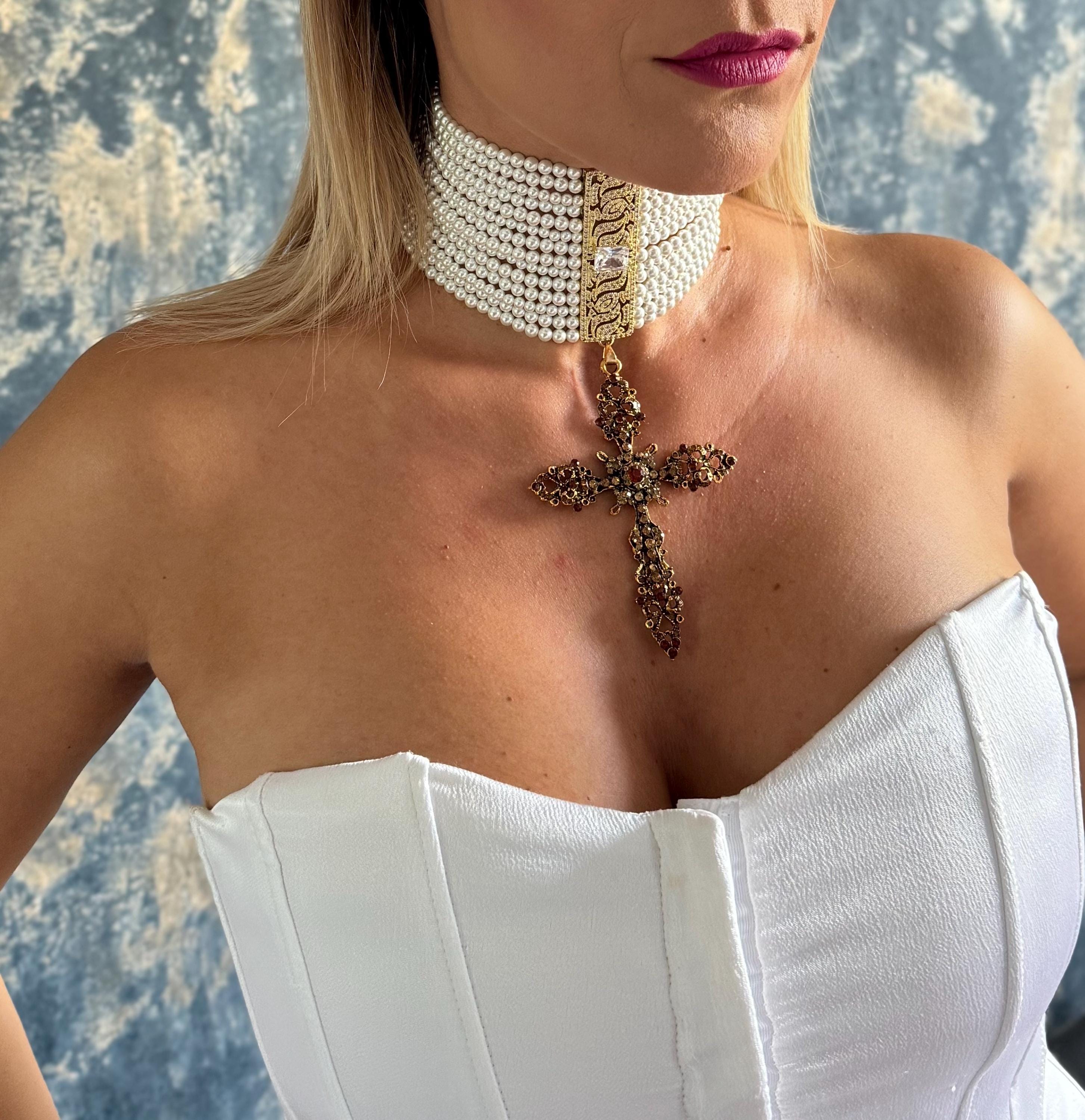 Statement Wedding Choker Victorian Pearl Design Cross Pendant Collection Gold Filigree Necklace Formal Bridal Jewelry Crystal Embellished Elegant Accessory Shell Pearl Details Classic Vintage Style Ornate Construction Adjustable Length