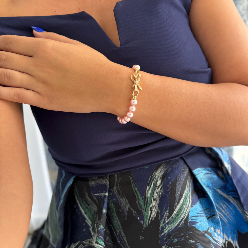 Pink Pearl Bracelet Wedding Day Accessory Bridesmaid Bow Jewelry Elegant Crystal Design Adjustable Length Option Dainty Feminine Style Special Occasion Gift Perfect Bridal Party Present Rhinestone Clasp Detail Rose Gold Plating Customizable