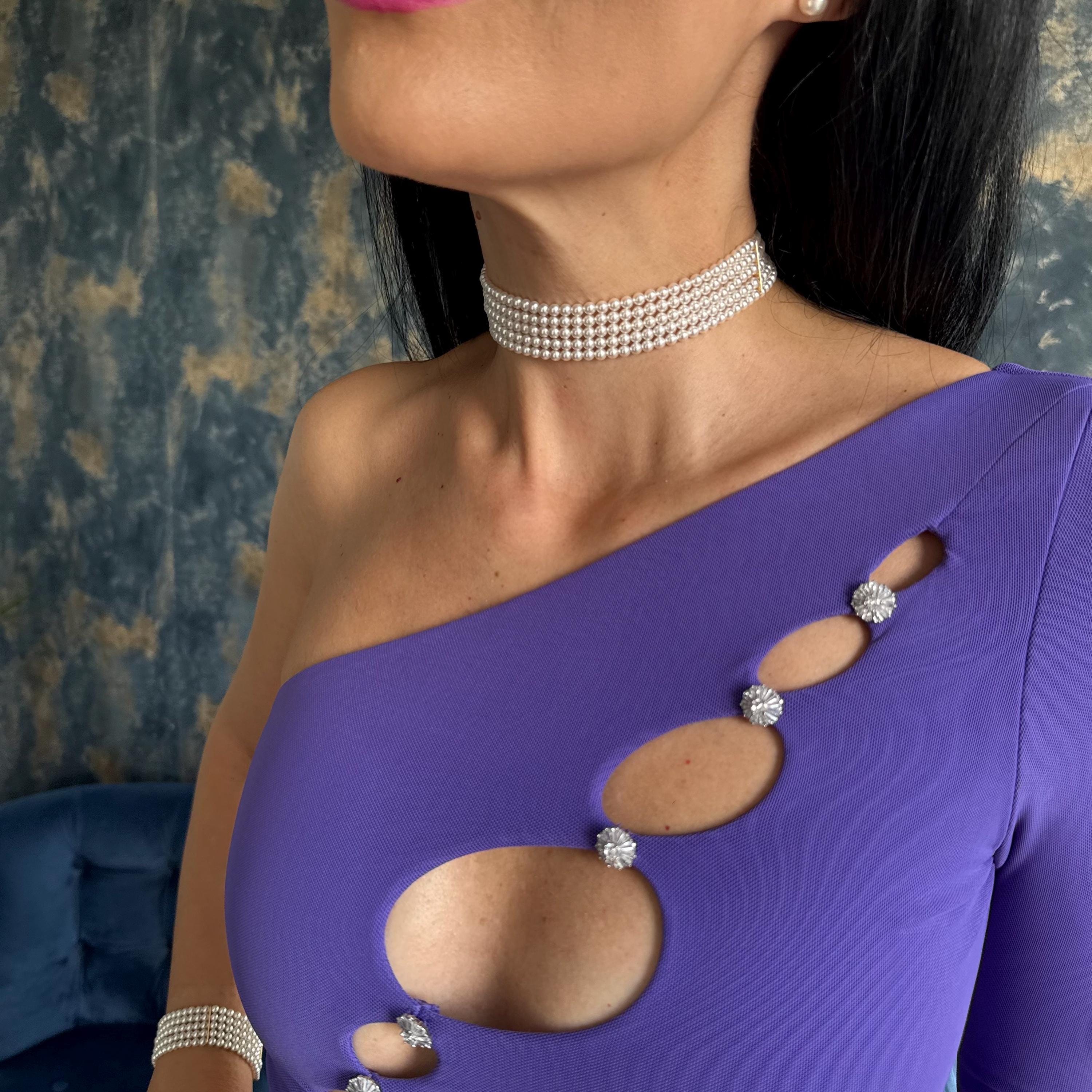 Bridal Pearl Choker Necklace Wedding Jewelry Elegant White Multi Strand Layered Minimalist Design Dainty Accessory Formal Event Neck Piece