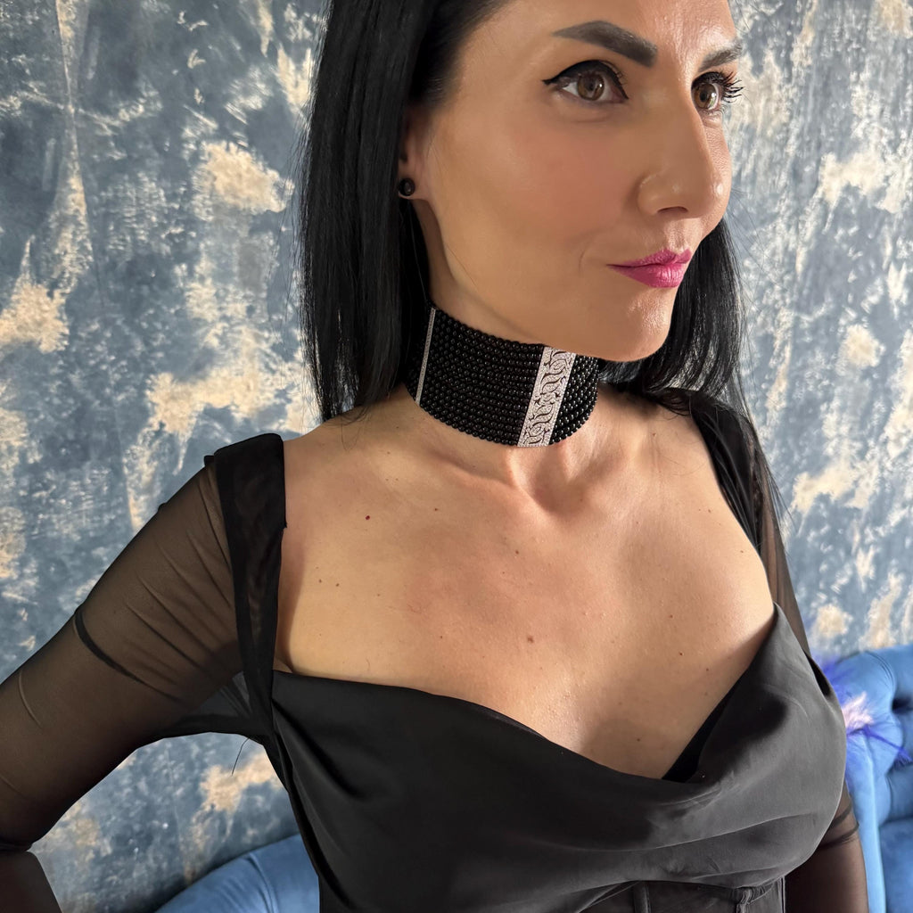 Statement Black Choker Wide Collar Necklace Elegant Evening Accessory Formal Wear Design Handmade Luxury Piece Agate Beaded Construction Premium Quality Materials Zircon Center Detail Silver Accent Feature Customizable Length Options Gothic