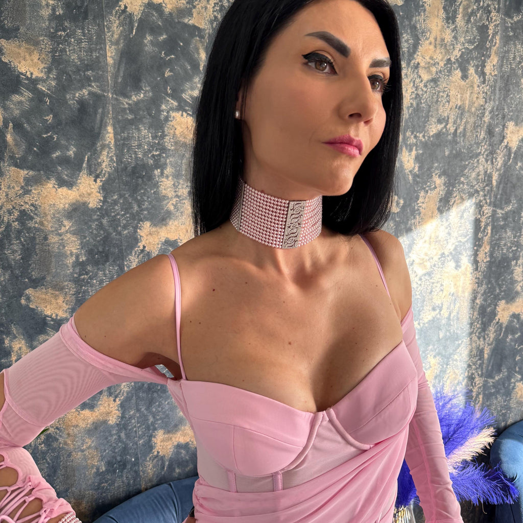 Formal Event Jewelry Rhinestone Choker Necklace Crystal Pearl Elegance Handmade Premium Quality Adjustable Length Feature Custom Fit Option Platinum Plated Centerpiece Zircon Embellished Clasp Special Occasion Essential Wedding Accessory
