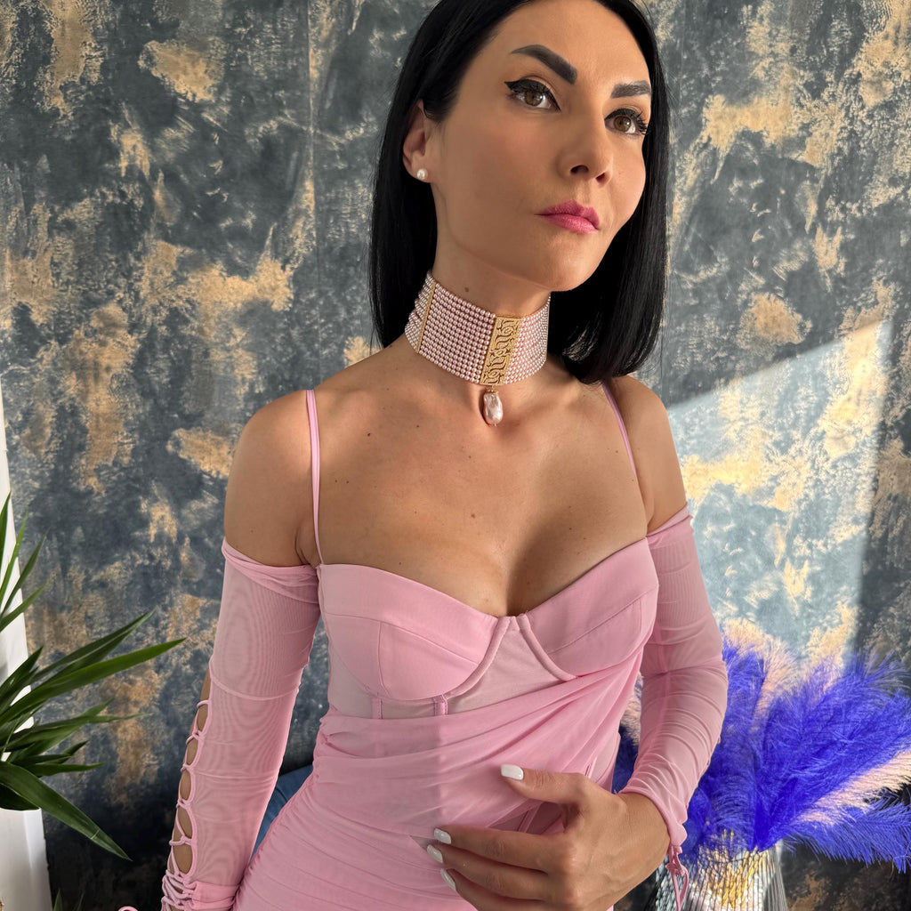 Wedding Pearl Necklace Elegant Choker Design Pink Crystal Strands Beautiful Baroque Pendant Luxury Statement Piece Formal Event Jewelry Gold Zircon Accent Handmade Multilayer Construction Adjustable Length Option Special Occasion Accessory