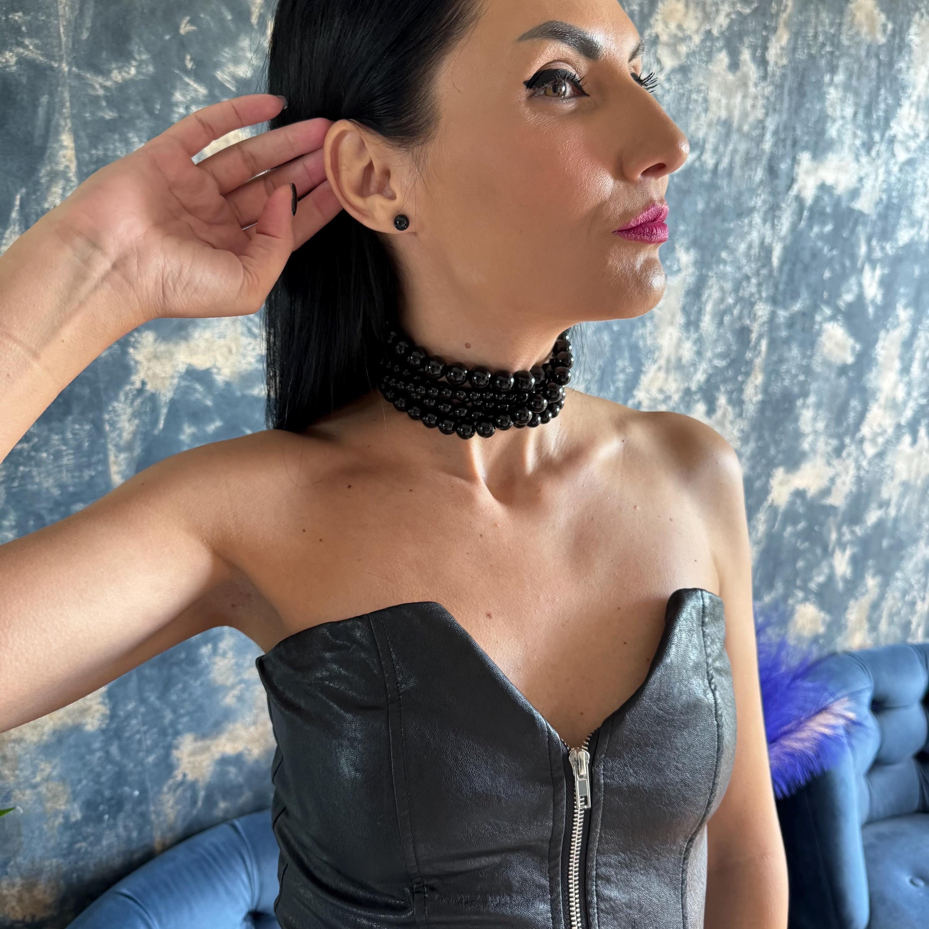 Luxury Gift Woman Black Agate Necklace Handmade Statement Piece Gemstone Choker Multi Row Design Beaded Jewelry Elegant Evening Accessory Formal Wear Option Custom Length Available Premium Quality Materials Sophisticated Style Fashion