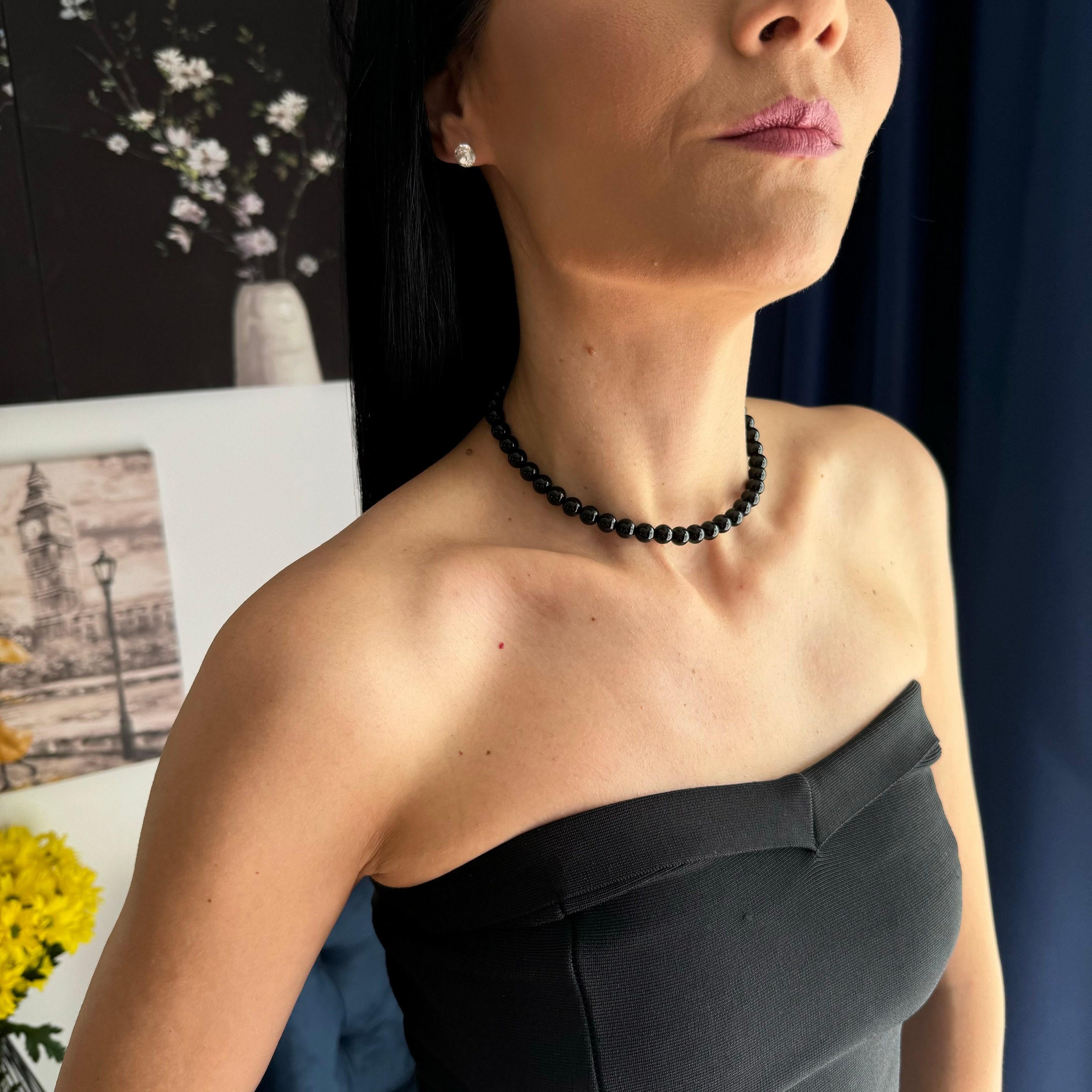 Wedding Jewelry Black Pearl Choker Classic Necklace Design Formal Event Accessory Bridesmaid Gift Idea Special Occasion Piece Elegant Style Statement Necklace Glossy Shell Pearls Premium Quality Construction Gold Platinum Clasp Options