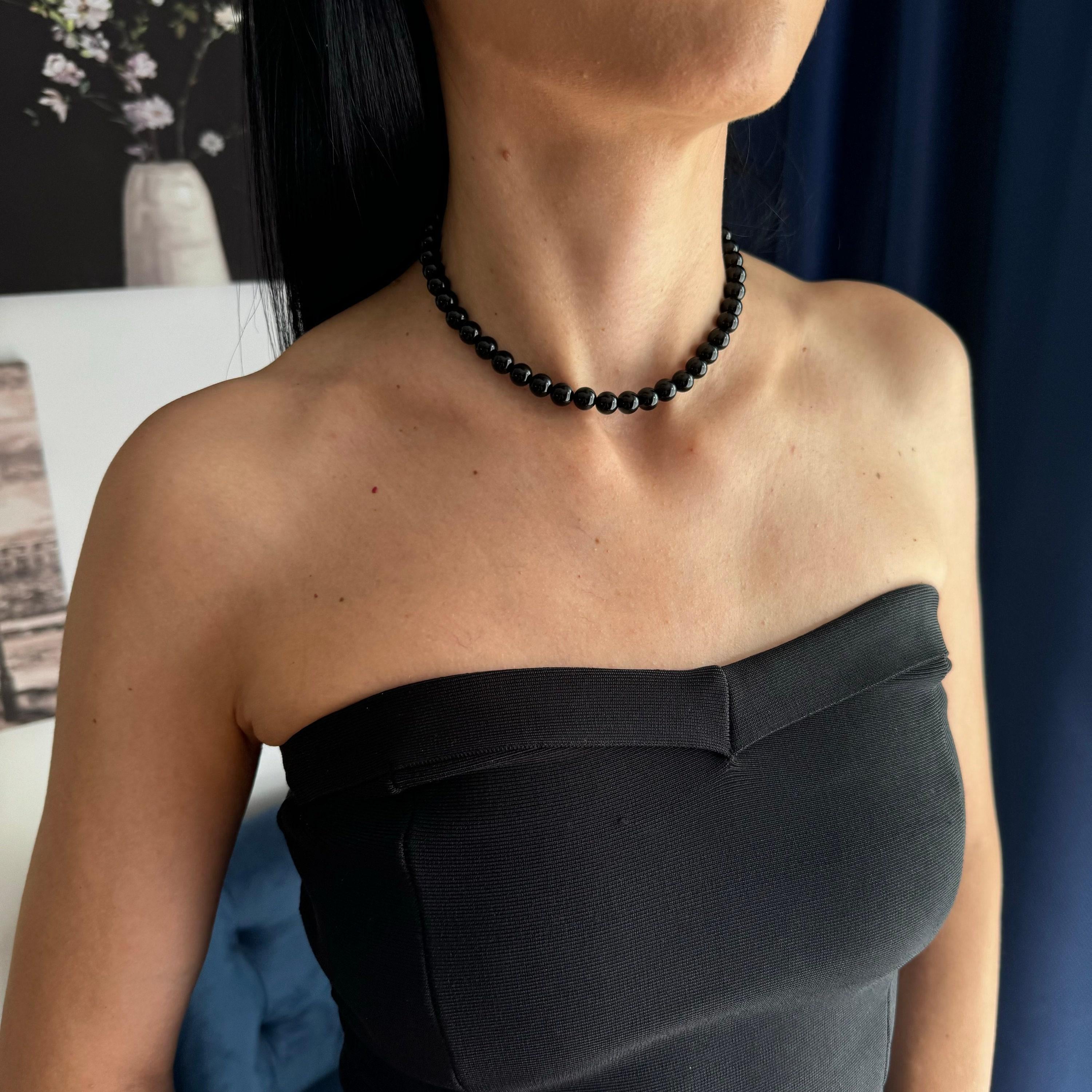 Black Pearl Choker Necklace Classic Statement Piece Wedding Jewelry Elegant Formal Accessory Bridal Party Essential Bridesmaid Gift Special Occasion Necklace Evening Wear Perfect Sophisticated Design Glossy Beads Luxury Feel Gold Platinum