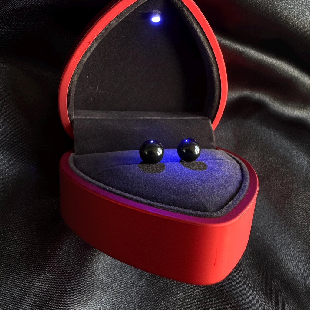 Swarovski Pearl Earrings Black Crystal Studs Heart Box Presentation LED Light Display Elegant Gift Idea Sterling Silver Plated Premium Quality Jewelry Birthday Present Valentine Gift Wedding Accessory Bridesmaid Jewelry Timeless Classic