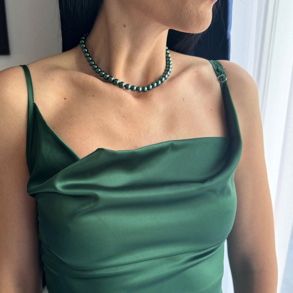 Bridesmaid Gift Jewelry Green Pearl Choker Necklace Wedding Accessory Collection Classic Design Elegant Statement Piece Formal Event Essential Customizable Length Option Glossy Pearl Beads Stainless Steel Clasp Premium Quality Construction