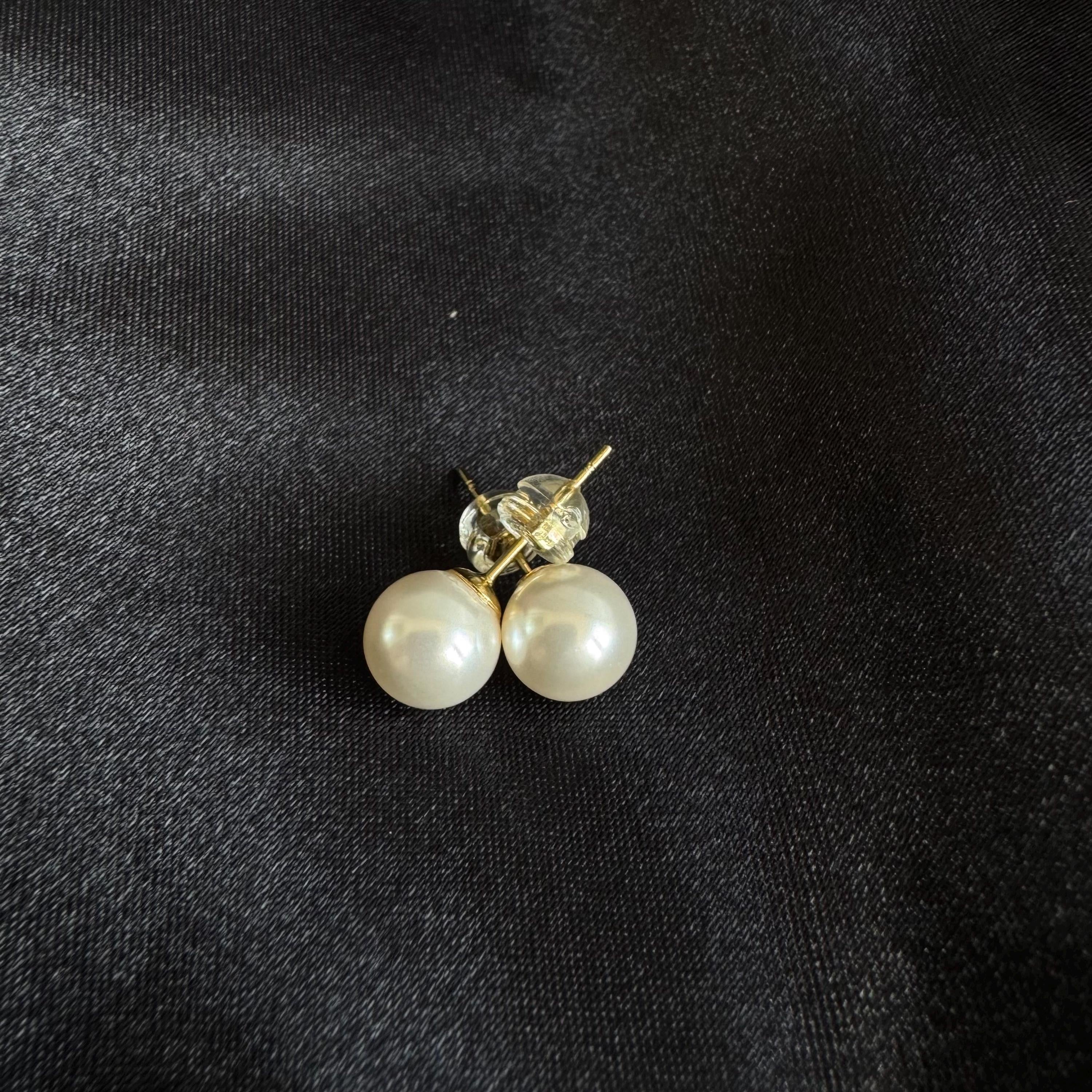 Pearl Stud Earring Wedding Jewelry Accessory Gift for Her in Box Bridal Bridesmaid Birthday Present Elegant Classic White Ivory