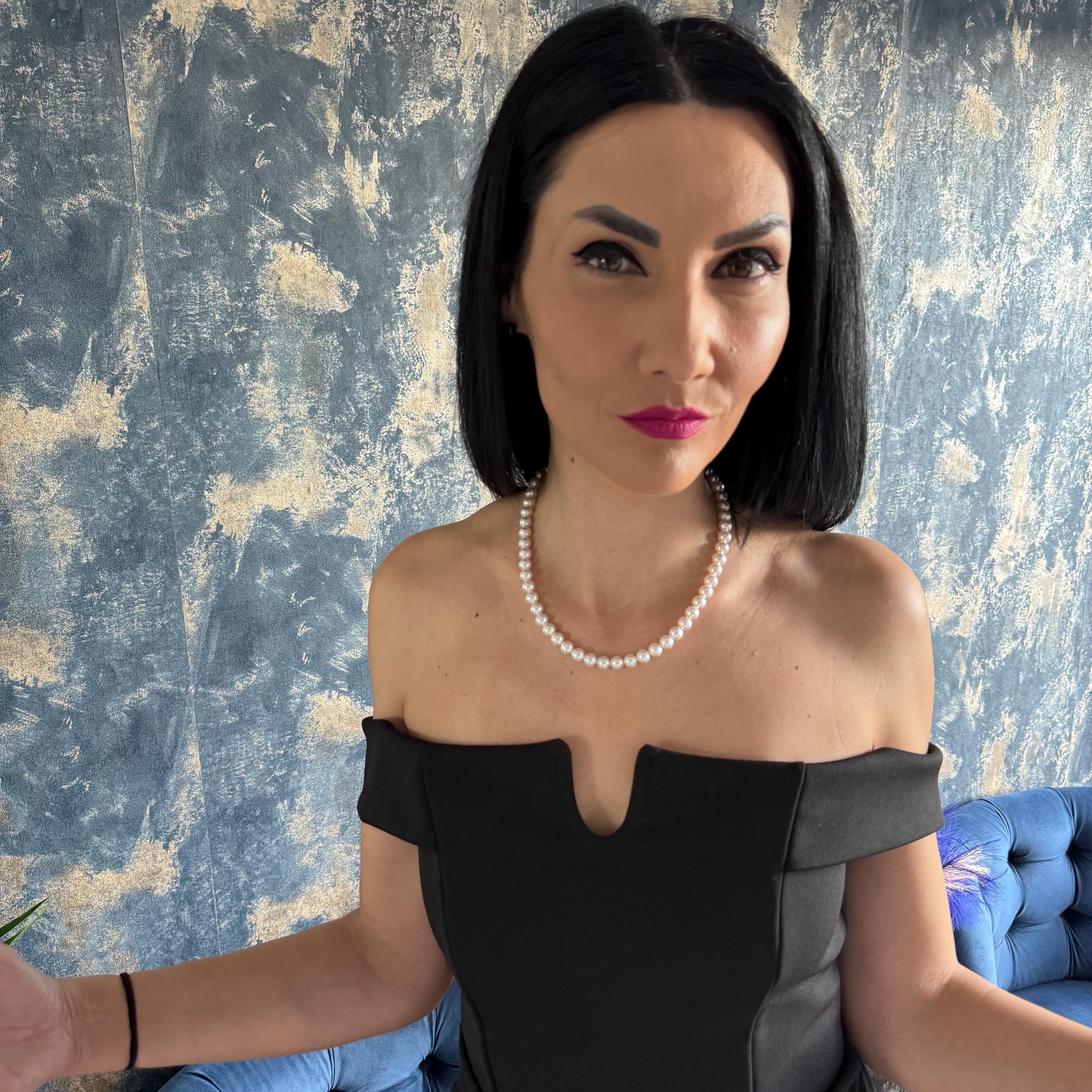 Pearl Choker Necklace Bridal Jewelry Wedding Accessory Infinity Symbol Elegant Collar Classic Ivory Pearls White Custom Length High Quality