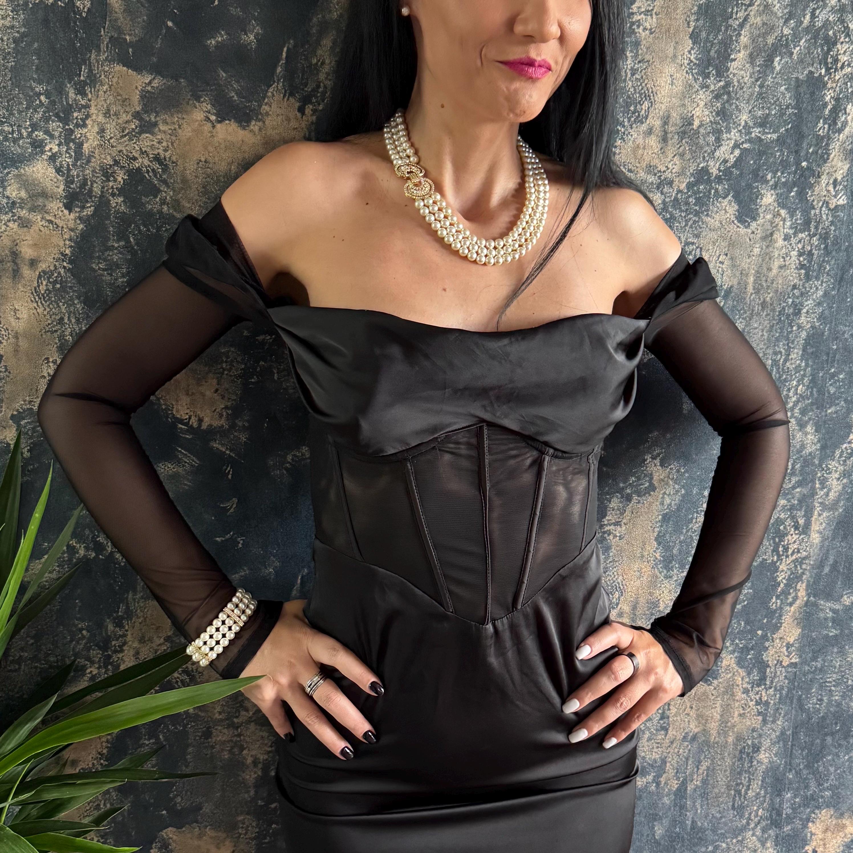 Mothers Day Gift Idea Triple Pearl Necklace Layered Costume Jewelry Elegant Statement Piece Luxury Accessory Formal Event Wear Ivory Crystal Pearls Rhinestone Clasp Gold Embellished Design Special Celebration Present Classic Vintage Style