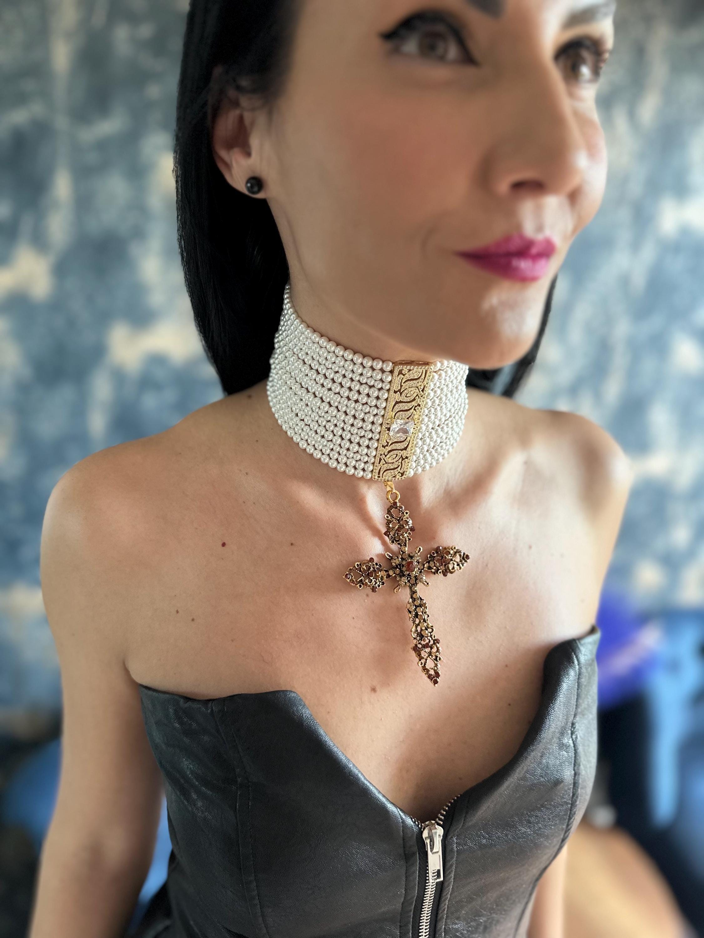 Layered Pearl Choker with Cross Pendant Gothic Baroque Statement Necklace Bridal Pearl Jewelry Vintage Ornate Metal Collar Wide Victorian