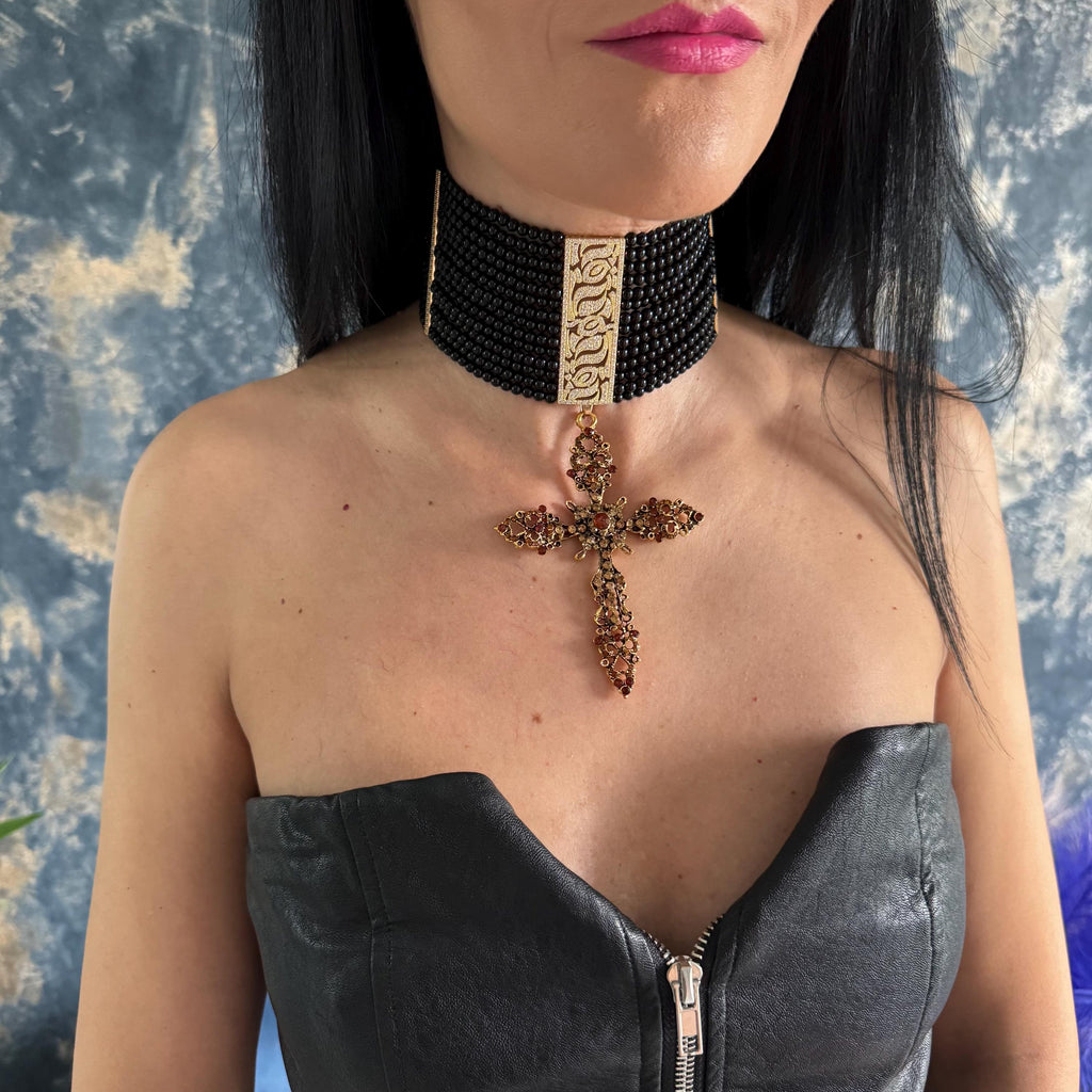 Black Agate Choker Necklace Gothic Cross Pendant Gold Plated Centerpiece Statement Collar Design Elegant Neck Adornment Crystal Details Zircon Accents Premium Stone Quality Adjustable Length Secure Clasp Gothic Fashion Accessory Evening