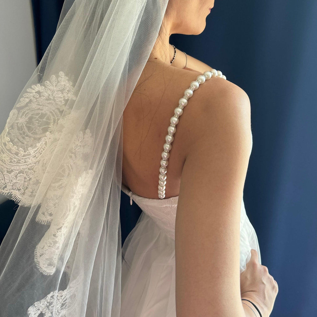 Bridal Accessory Collection Pearl Shoulder Straps Elegant Wedding Jewelry White Shell Pearl Design Premium Dress Enhancement Solution Perfect Formal Event Essential Sophisticated Style Details Luxurious Bridal Party Gift Beautiful