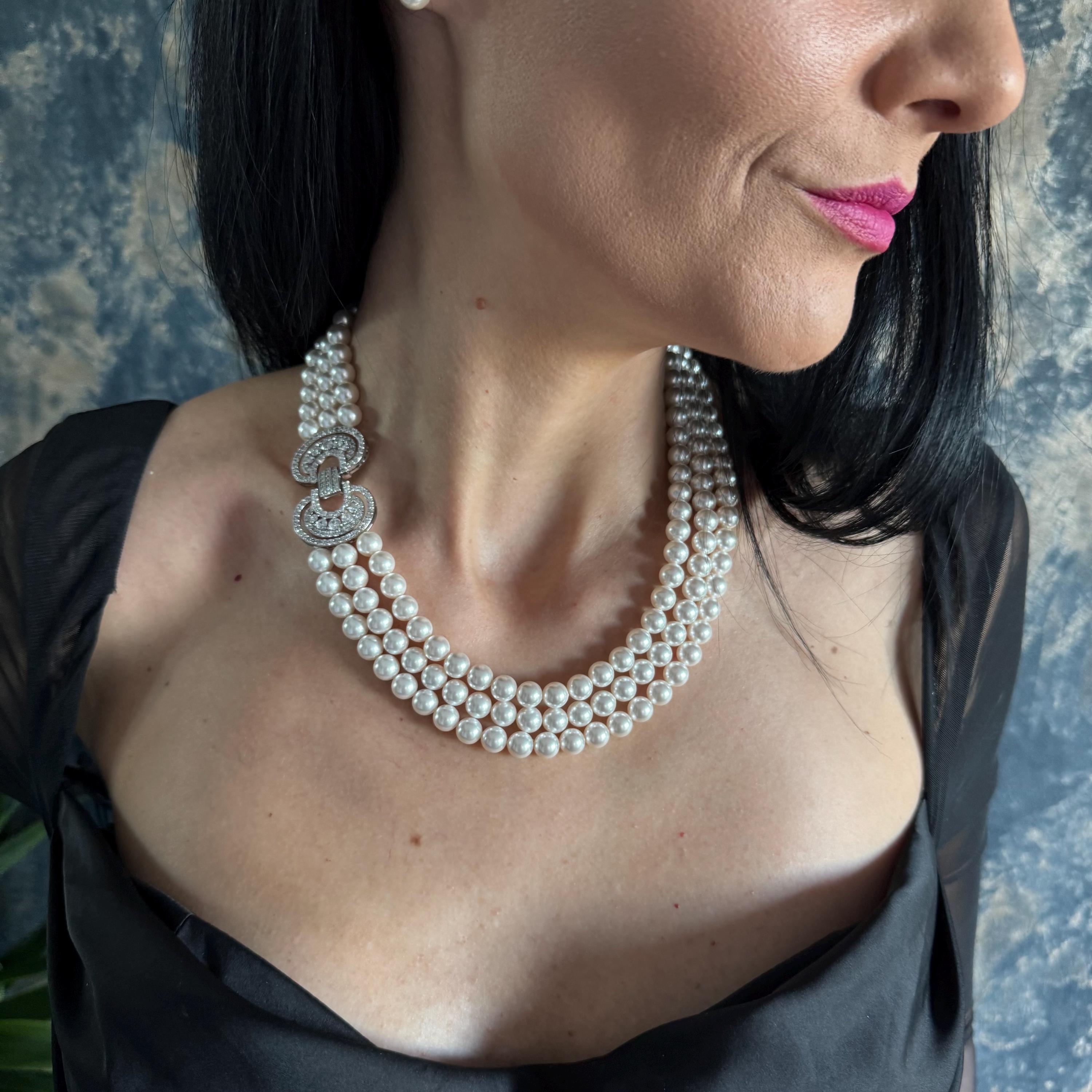 Triple strand pearl necklace with beautiful clasp, Layered pearl necklace Gift for Bridesmaids, Mother's Gift
