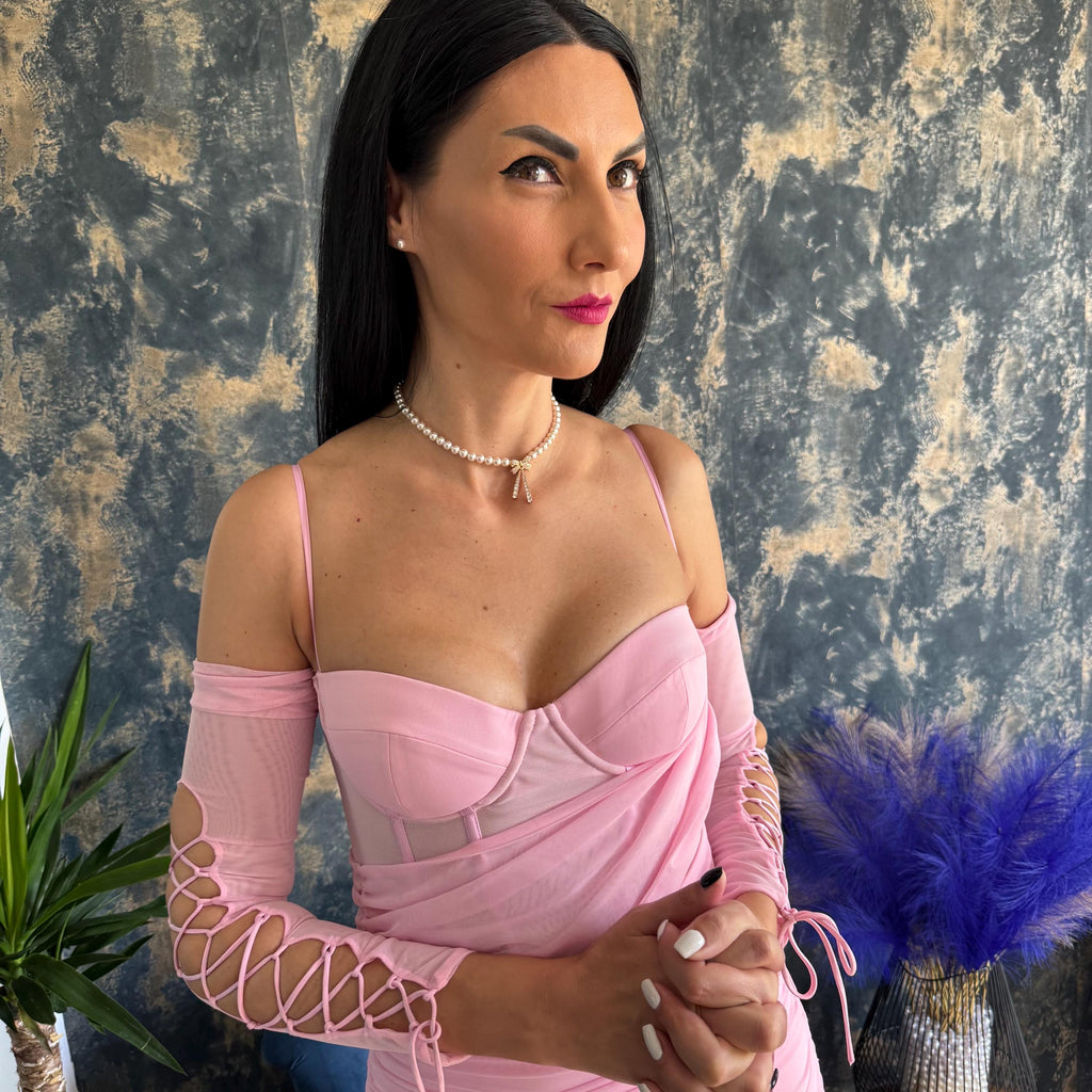 Elegant Crystal Pearl Necklace Bow Charm Design Dainty Choker Style Premium Quality Materials Gold Silver Options Adjustable Length Chain Perfect Gift Idea Women Special Occasion Accessory Formal Event Jewelry Sophisticated Neck Piece