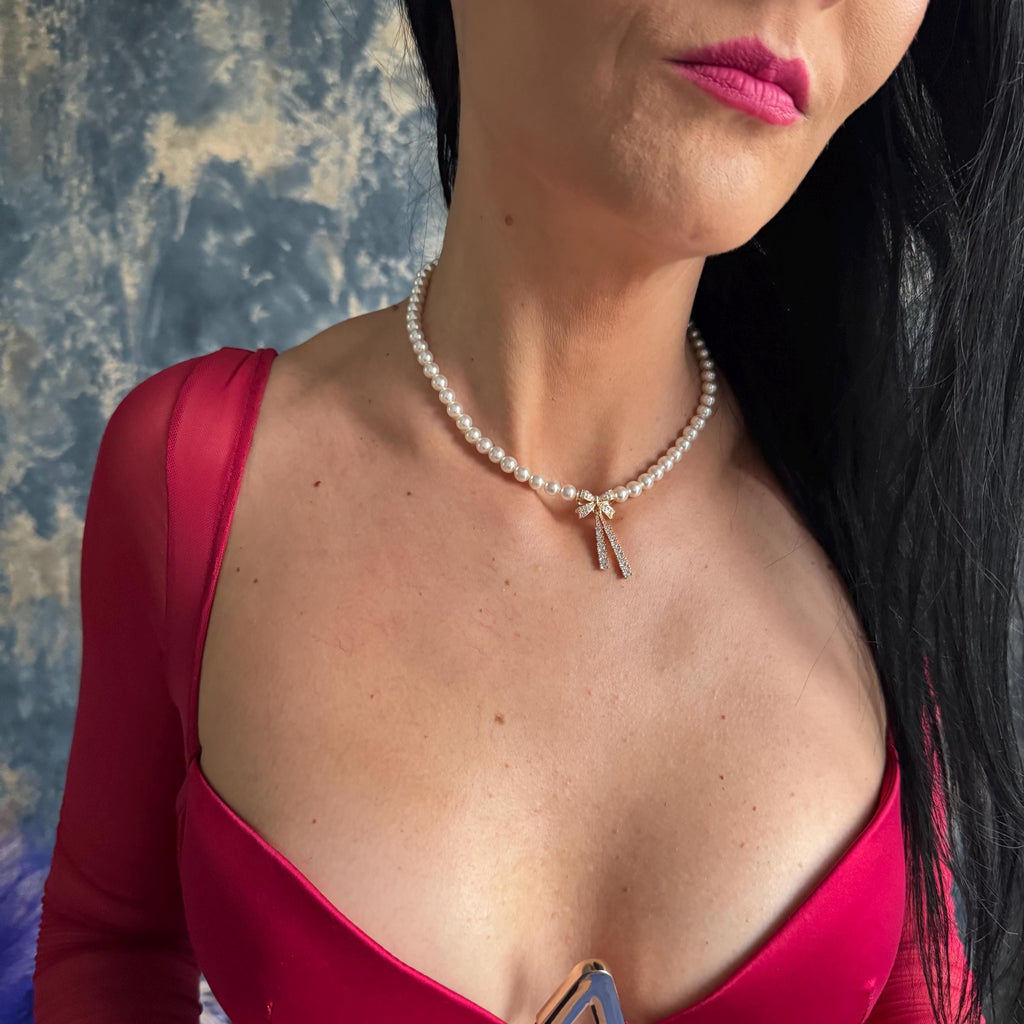 Special Occasion Necklace Pearl Bow Design Elegant Choker Style Rhinestone Charm Detail Crystal Pearl Collection Adjustable Length Feature Formal Wear Accessory Luxury Gift Presentation Red Velvet Box Included Perfect Wife Present Holiday
