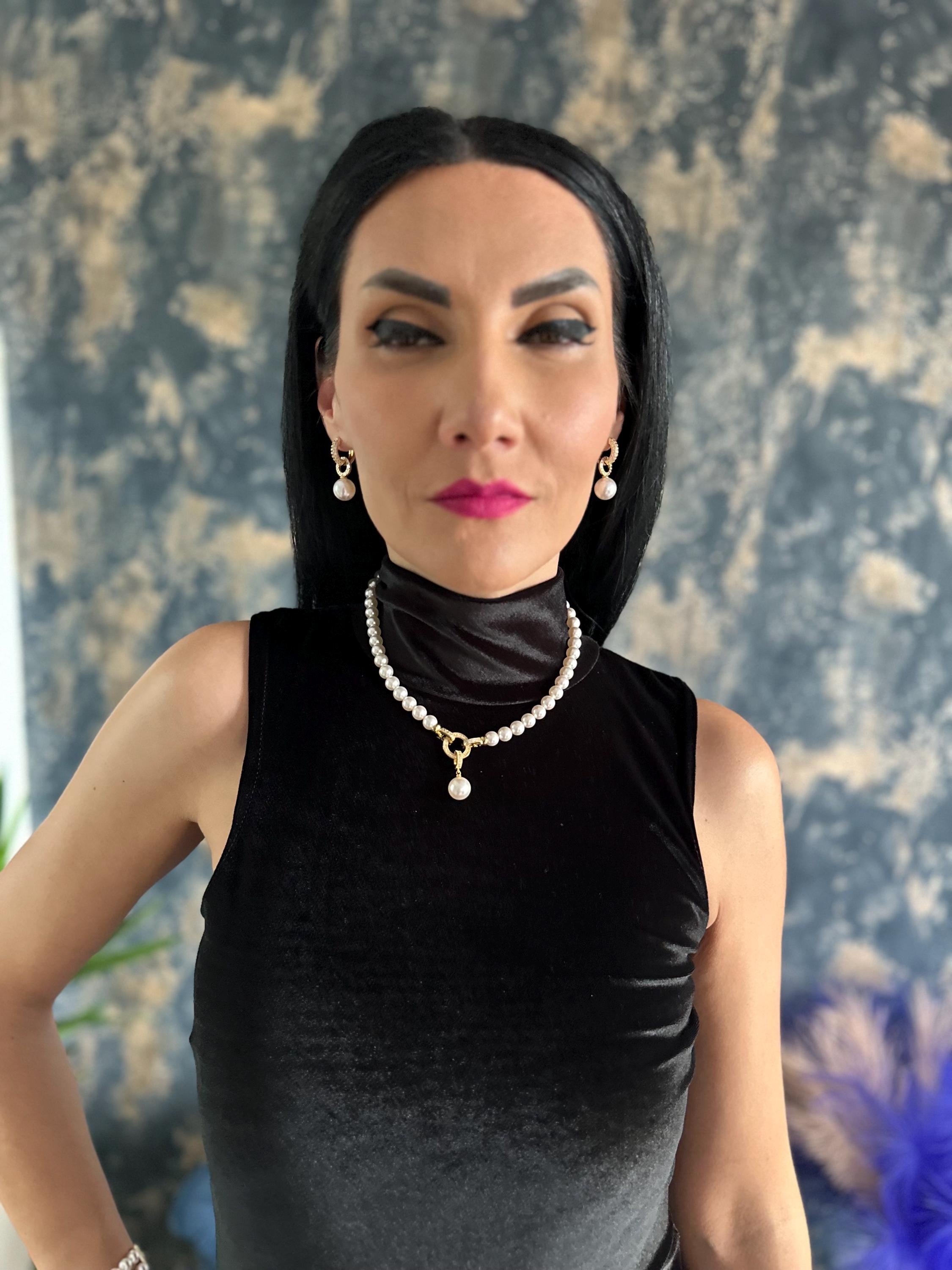 Elegant Pearl Pendant Everyday Necklace Classic Jewelry Design Gold Chain Option Crystal Pearl Drop Formal Wear Accessory Luxury Statement Piece Premium Quality Construction Versatile Style Perfect Gift Idea Anniversary Present Celebration