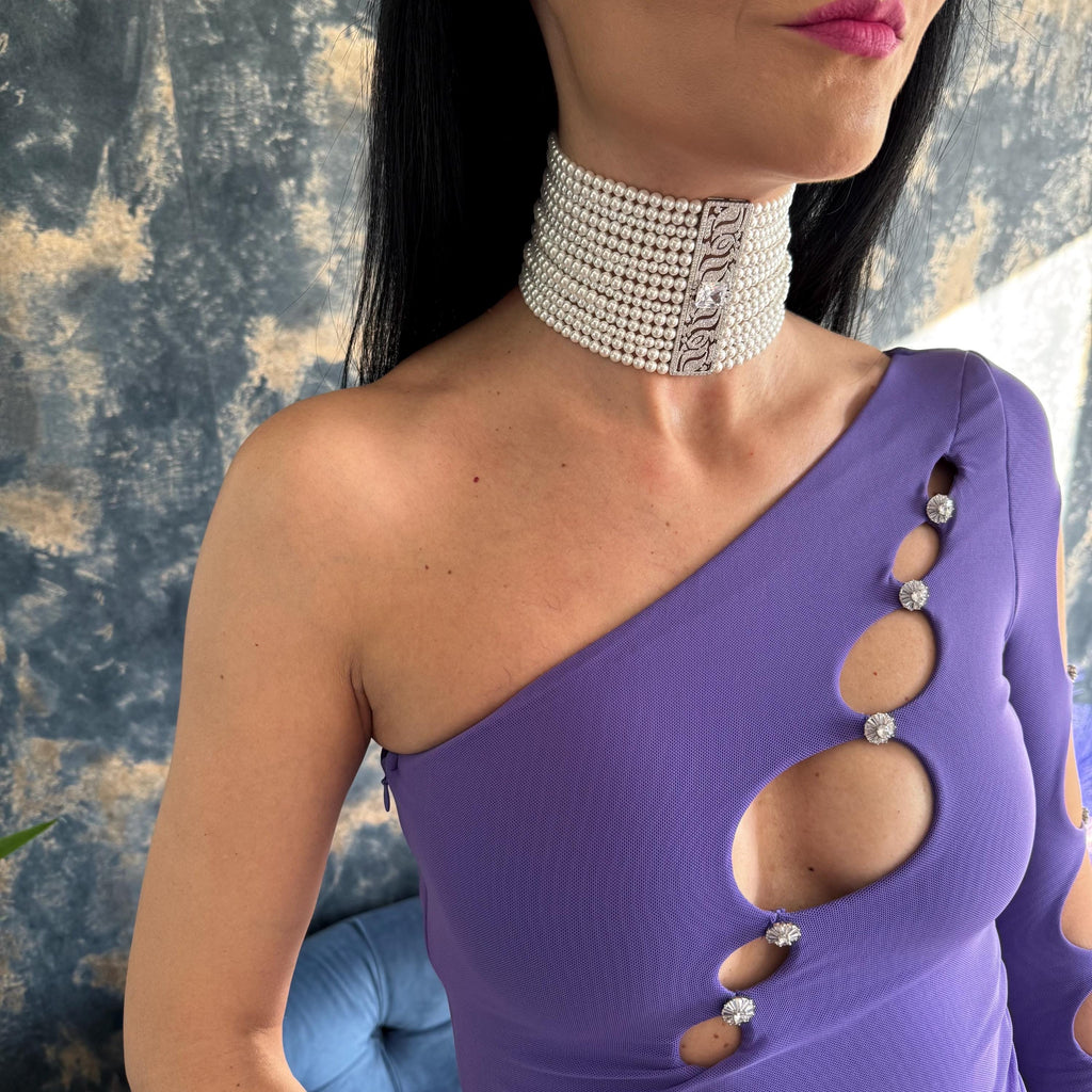 Multi Strand Pearl Choker Premium Shell Pearls Platinum Plated Design Zircon Detail Elegant White Necklace Handmade Bridal Jewelry Custom Length Option Wedding Accessory Statement Piece Luxury Design Classic Style Sophisticated Formal Look