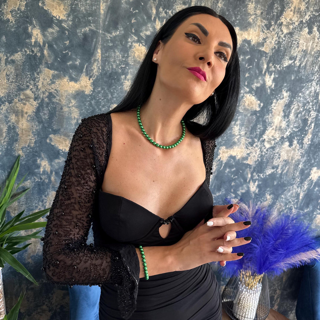 Crystal Pearl Jewelry Emerald Green Necklace Elegant Statement Piece Premium Quality Design Handmade Fashion Accessory Sophisticated Style Formal Event Essential Adjustable Length Chain Extension Customizable Size Option Perfect Gift Idea