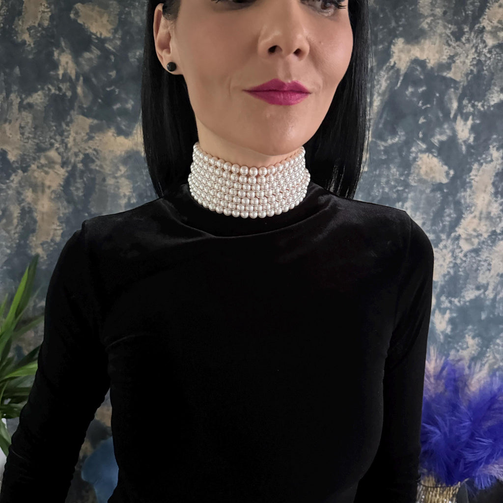 Bridal Pearl Choker Necklace Wedding Jewelry Elegant Crystal Accessory Multi Layer Statement White Chunky Design Formal Wear Seven Strand Luxury Piece Classic Style Timeless Beauty Wedding Day Essential Bridal Shower Gift Special Occasion