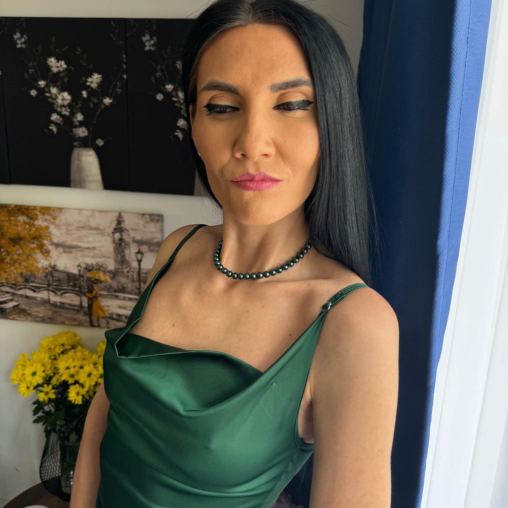 Premium Quality Necklace Green Pearl Choker Elegant Design Classic Jewelry Collection Stainless Steel Clasp Option Glossy Shell Pearls Luxurious Weight Feel Formal Event Accessory Wedding Jewelry Essential Beautiful Statement Piece