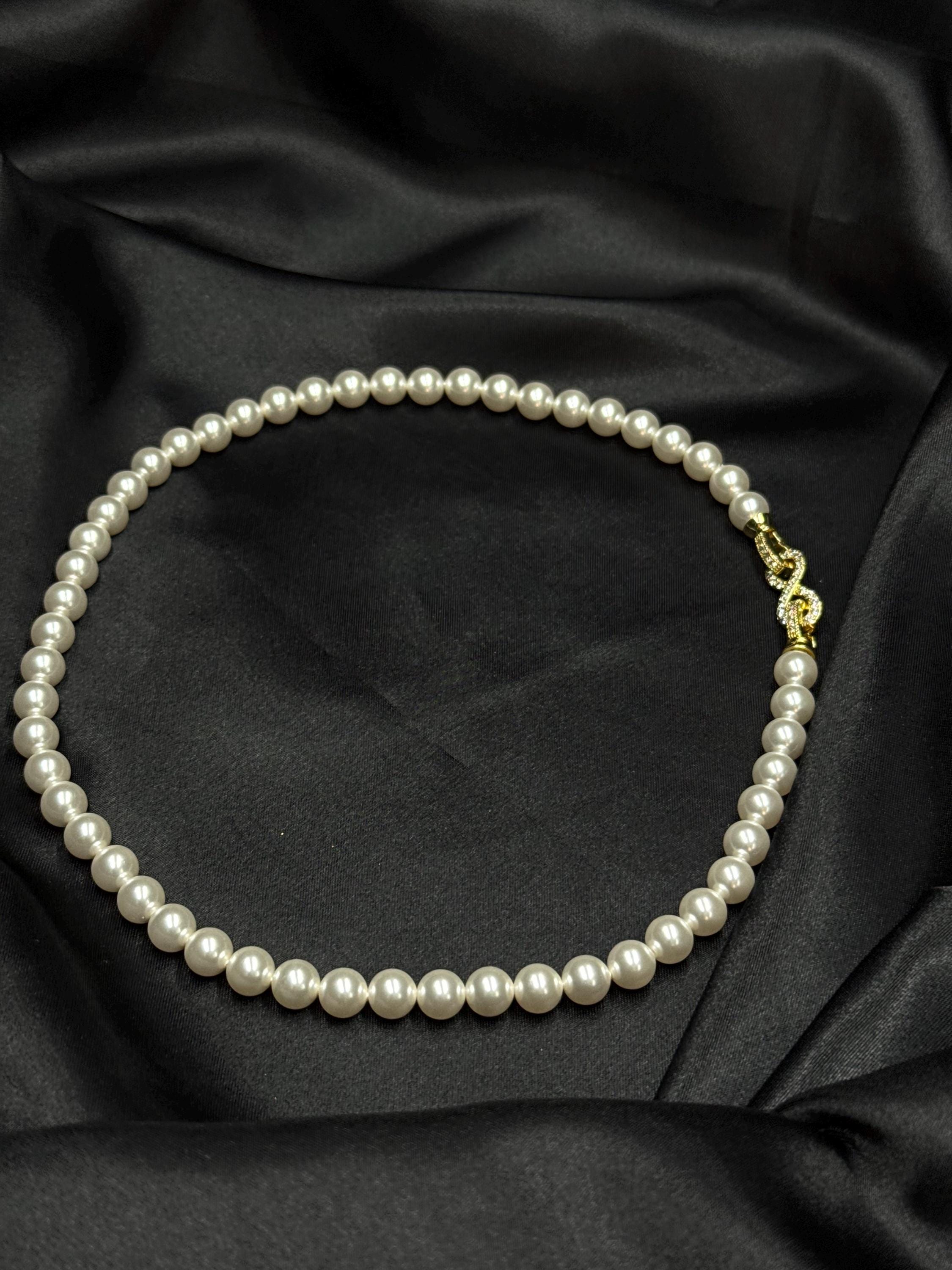 Pearl Choker Necklace Bridal Jewelry Wedding Accessory Infinity Symbol Elegant Collar Classic Ivory Pearls White Custom Length High Quality