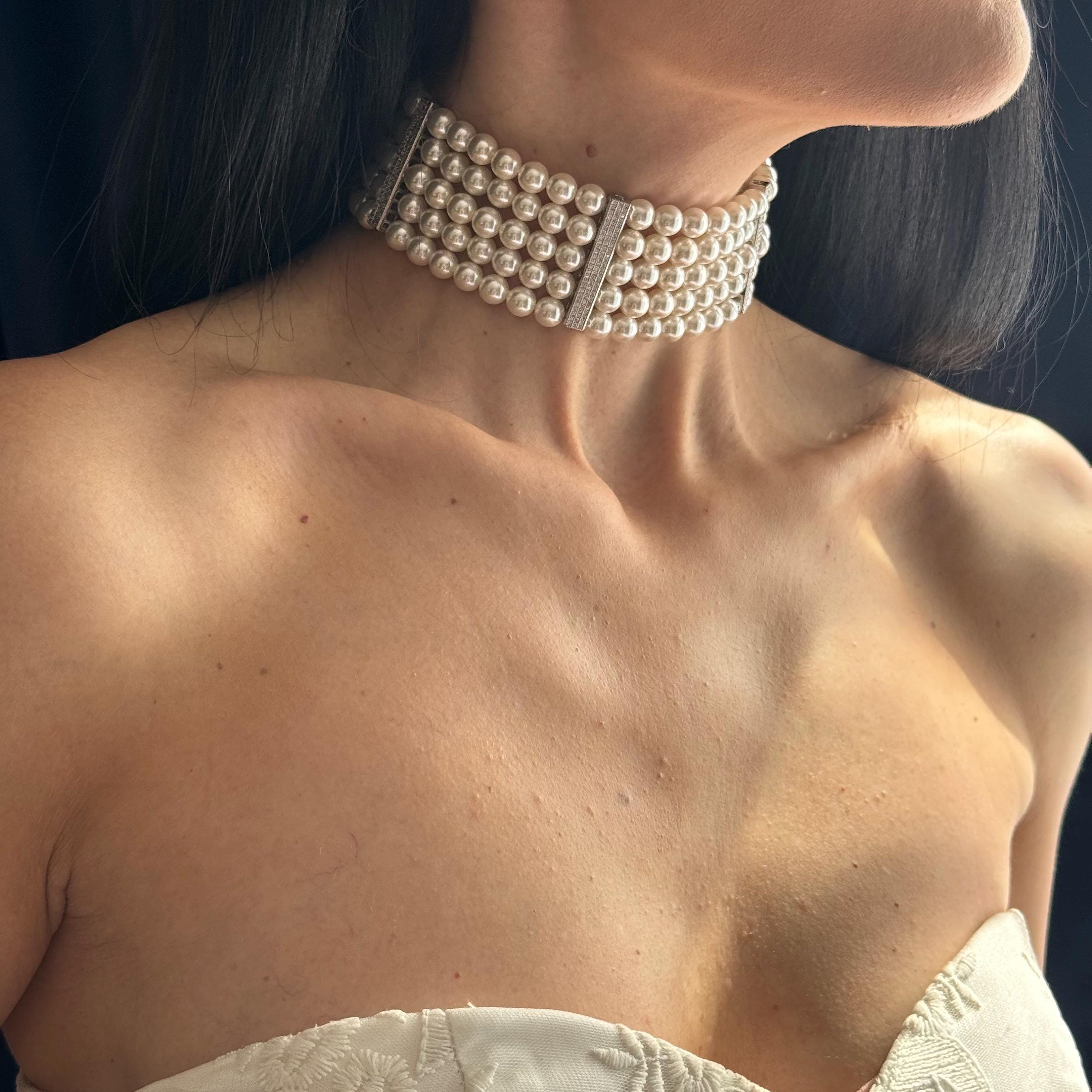 Statement Jewelry Design Layered Pearl Choker Elegant Wedding Accessory Formal Event Necklace Five Strand Pearl Collection Crystal Pearls Gold Spacers Chunky Style Bridal Jewelry Essential Adjustable Length Premium Quality Construction