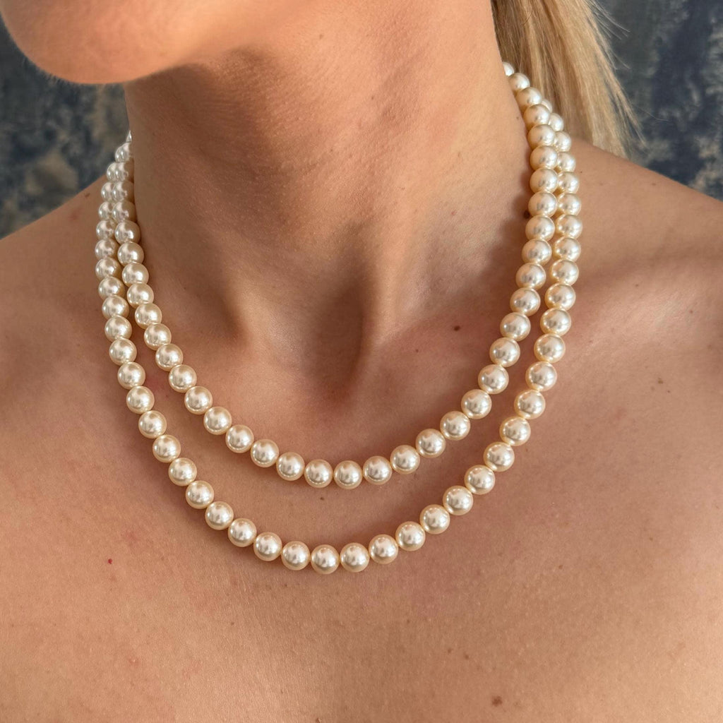 Double Layer Pearl Necklace Vintage Style Accessory Ivory Gold Jewelry Elegant Design Costume Party Accessories Formal Wear Multi Strand