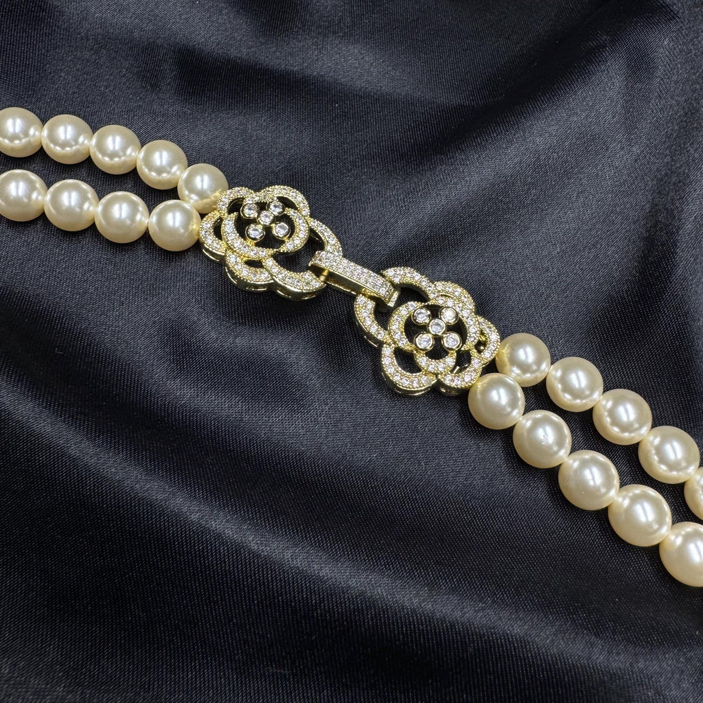 Double Layer Pearl Necklace Vintage Style Accessory Ivory Gold Jewelry Elegant Design Costume Party Accessories Formal Wear Multi Strand
