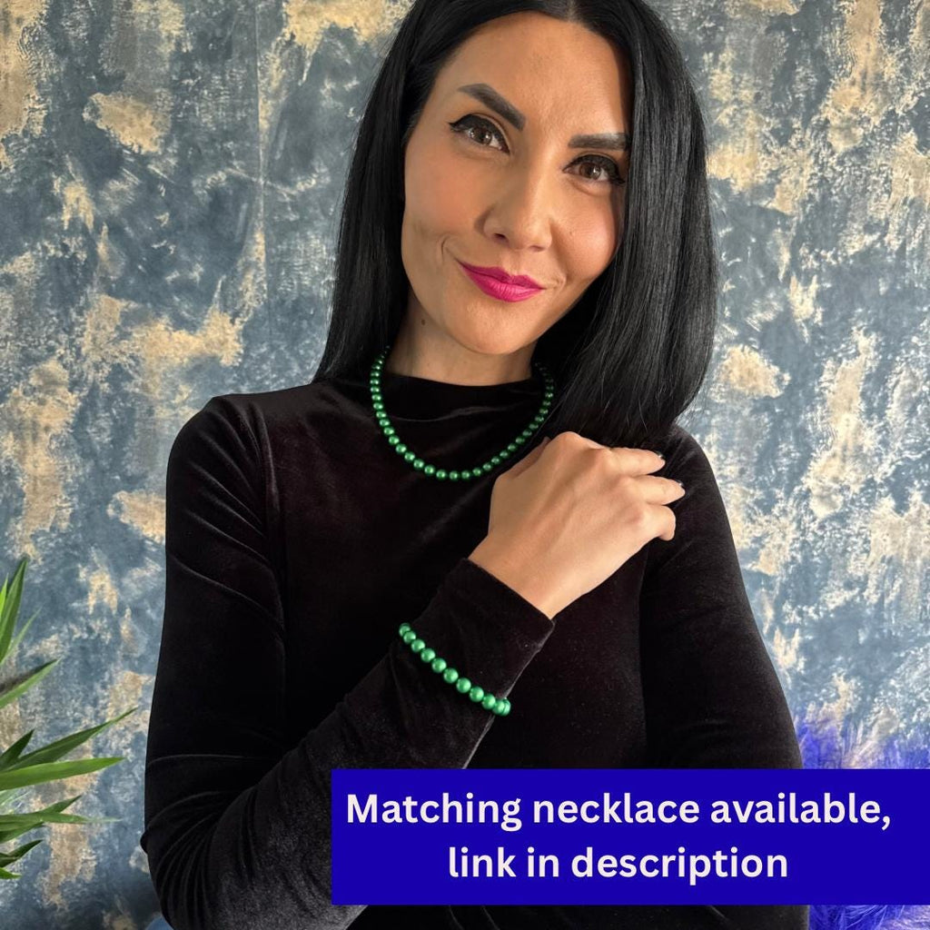 Handmade Crystal Bracelet Green Pearl Beads Premium Quality Construction Adjustable Stretch Design Perfect Gift Idea Holiday Present Exchange Secret Santa Option Christmas Giving Season Festive Accessory Elegant Wrist Jewelry Beautiful