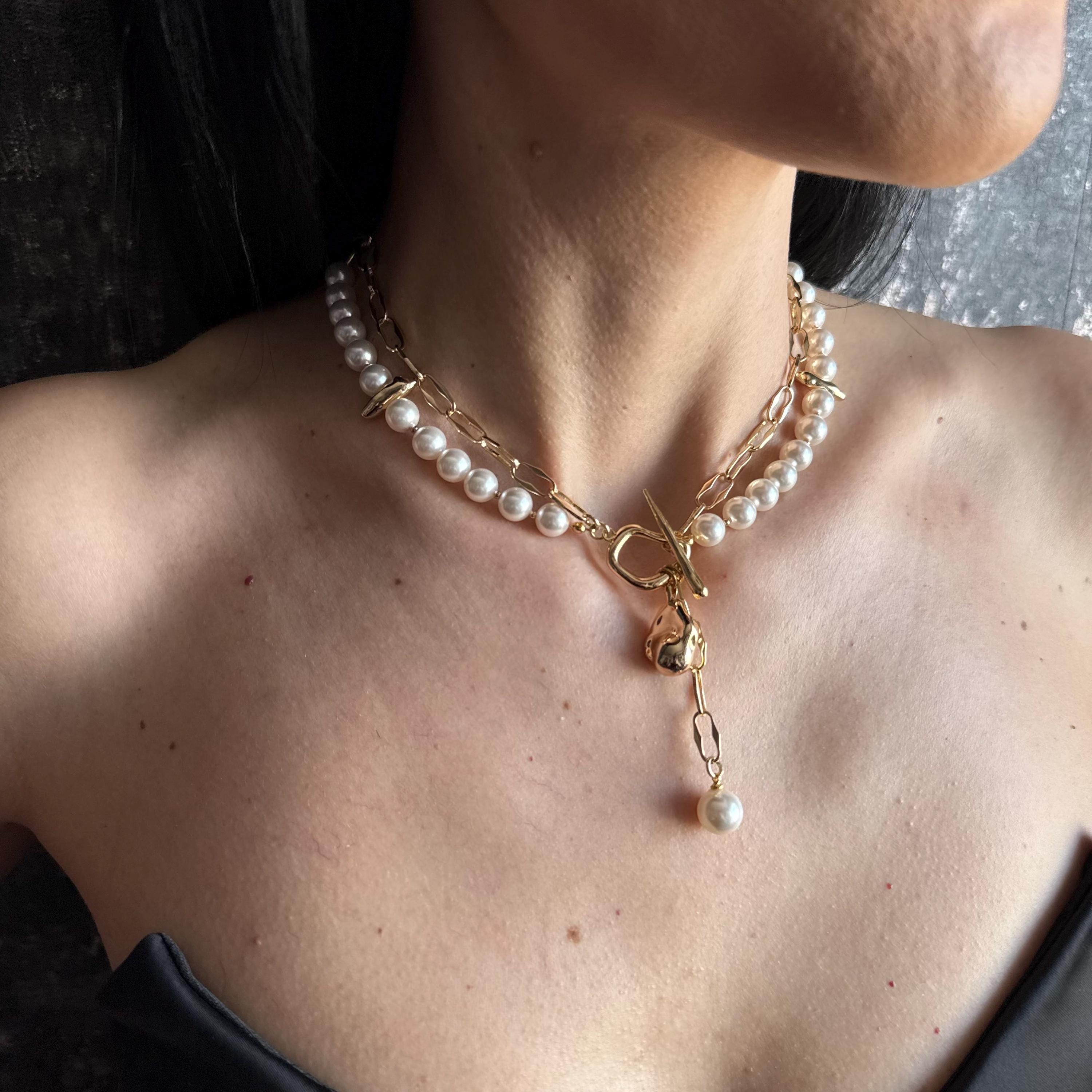 Pearl Lariat Necklace Gold Toggle Pearl Choker Necklace Handmade Pearl Chain Necklace Statement Layering Jewelry