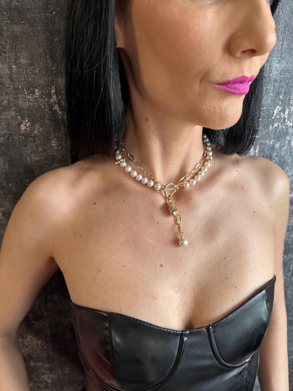 Pearl Lariat Necklace Gold Toggle Pearl Choker Necklace Handmade Pearl Chain Necklace Statement Layering Jewelry