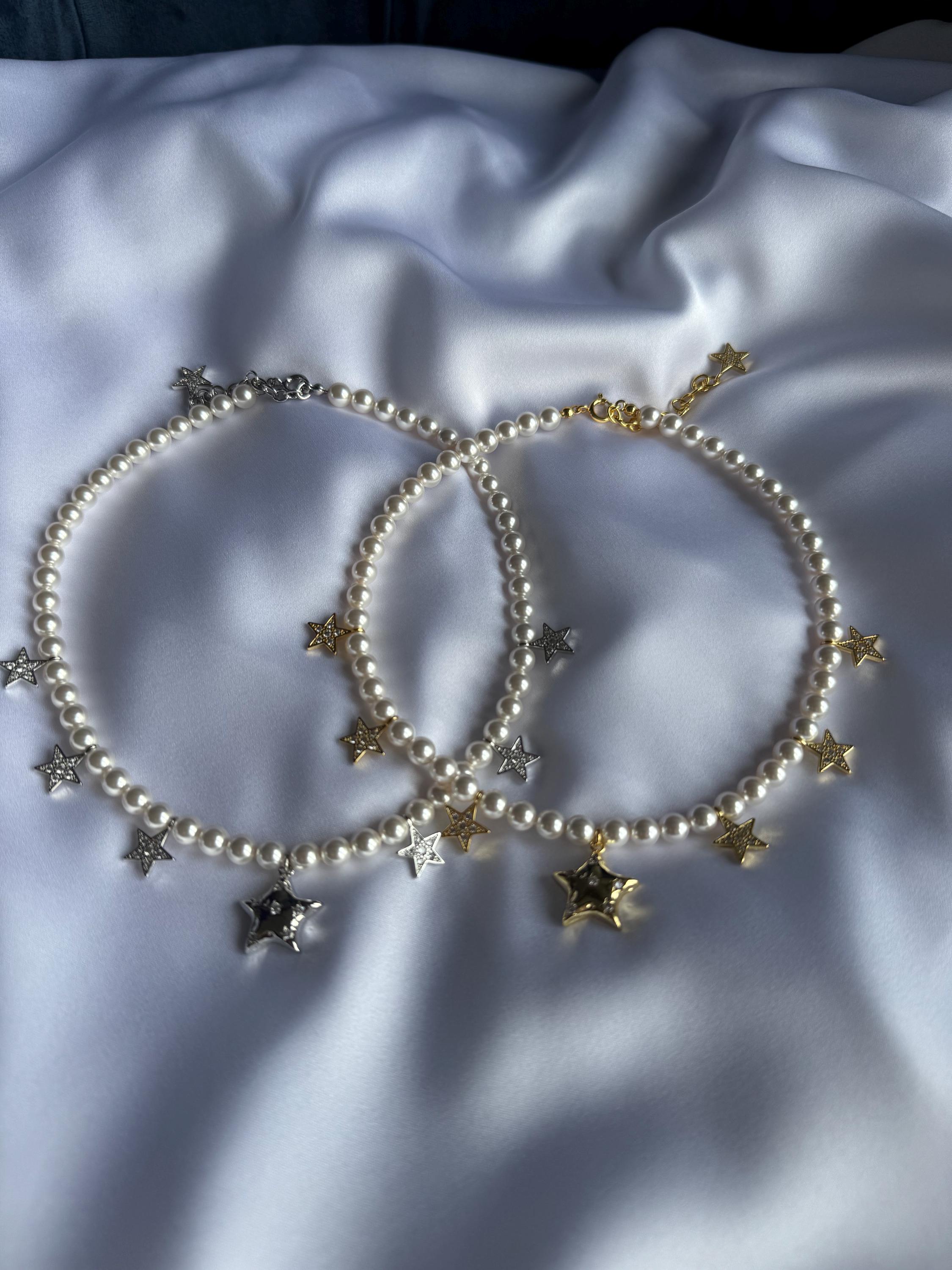 Fashion Statement Necklace Pearl Star Choker Trendy Celestial Design Handmade Gold Jewelry Premium Quality Construction Elegant Style Accessory Austrian Crystal Pearls Dainty Gold Stars Perfect Everyday Wear Special Occasion Piece