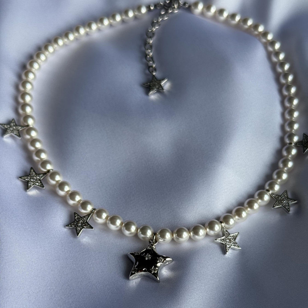 Fashion Statement Necklace Pearl Star Choker Trendy Celestial Design Handmade Gold Jewelry Premium Quality Construction Elegant Style Accessory Austrian Crystal Pearls Dainty Gold Stars Perfect Everyday Wear Special Occasion Piece