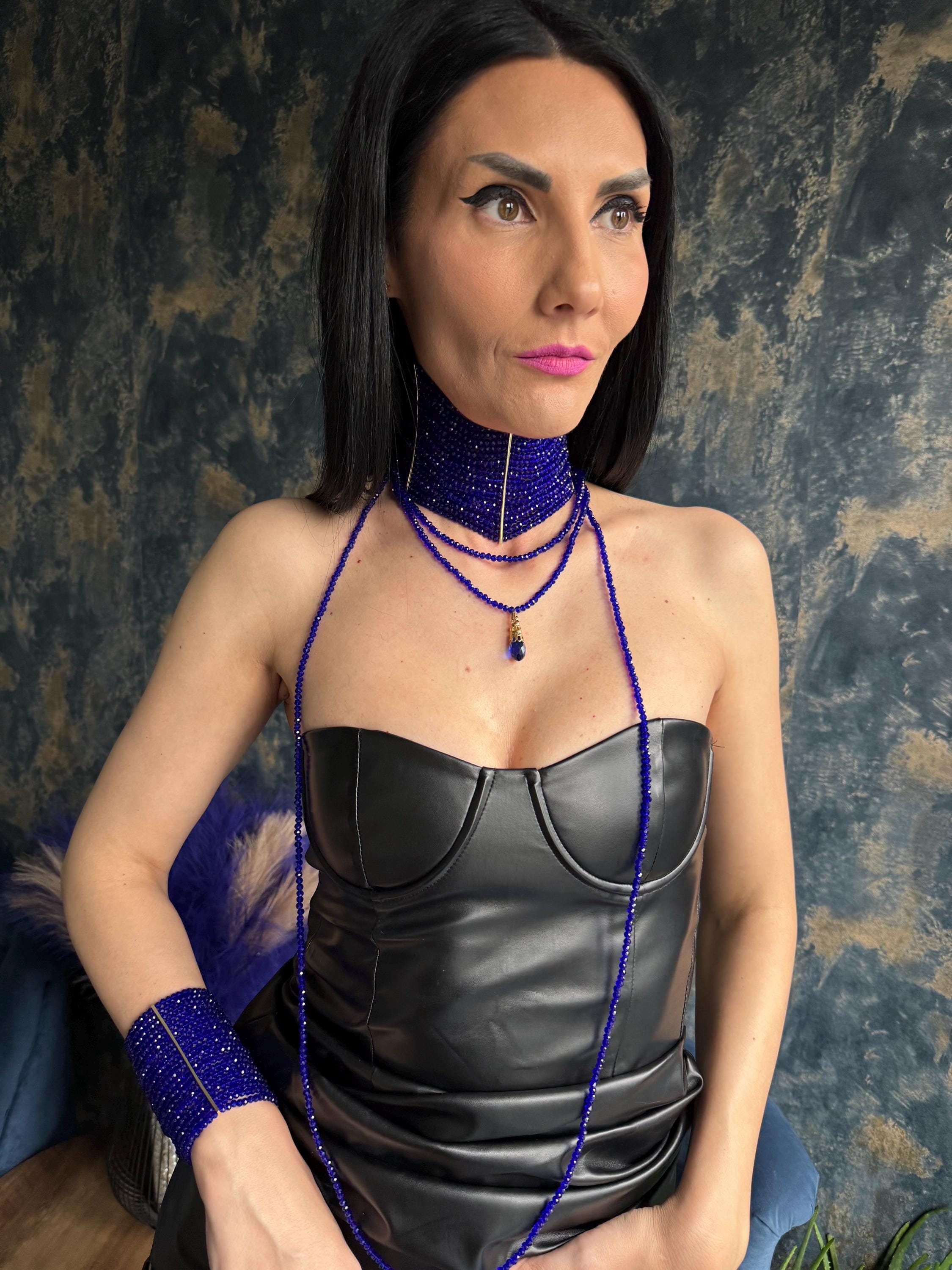 necklace queen necklace dramatic choker couture style jewelry runway jewelry gothic glam necklace gala jewelry stage necklace maximalist jewelry royal blue collar Royal Blue Queen Choker, Regal Statement Collar Necklace, Fantasy Inspired Luxury Jewellery, Dramatic Handmade Neckpiece