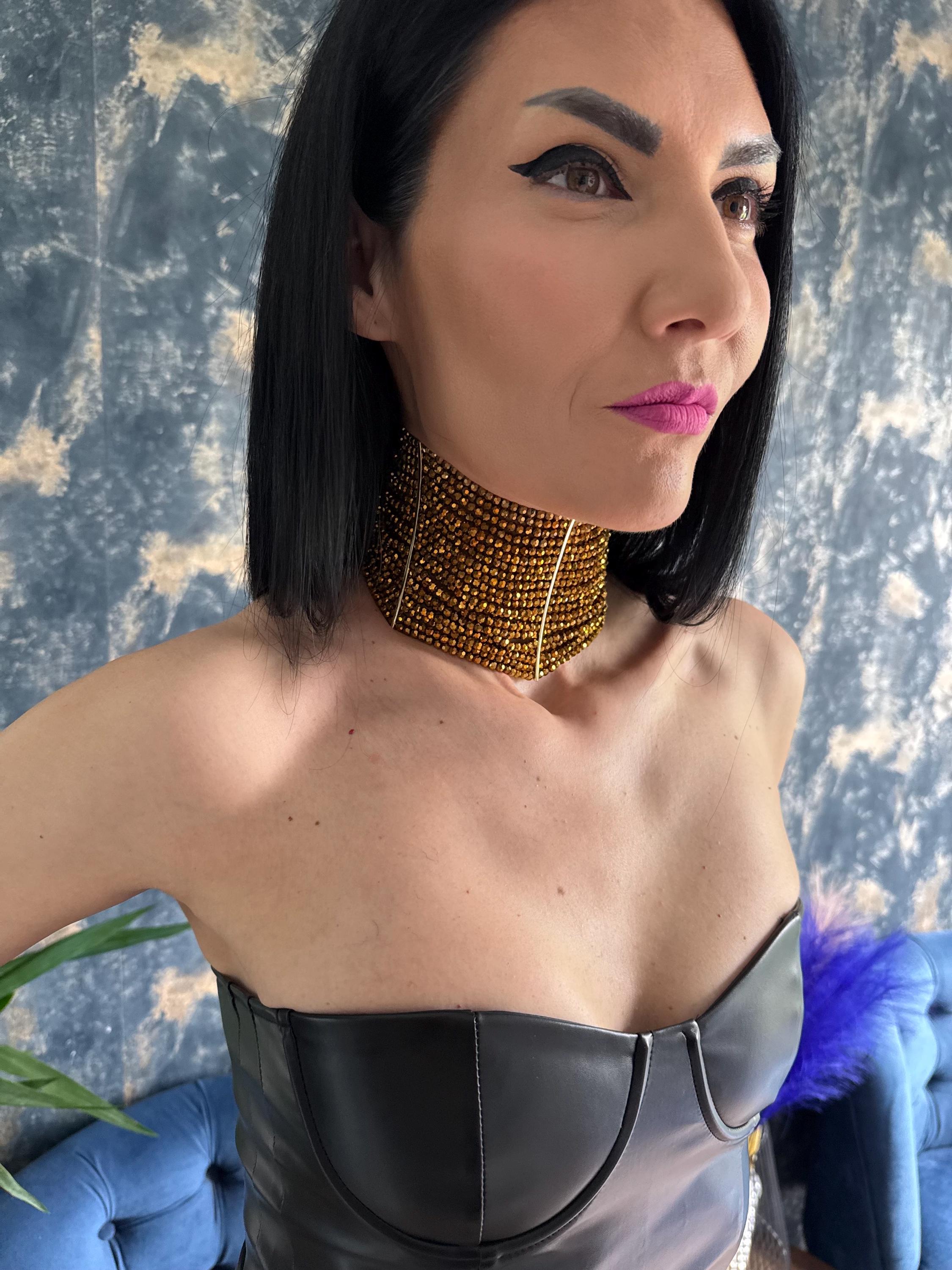 Gold Statement Necklace Egyptian Style Collar Design Handmade Beaded Jewelry Festival Wear Elegant Accessory Wedding Event Piece Costume Jewellery Celebrity Inspired Look Attention Grabbing Fashion Multi Strand Construction Custom Length