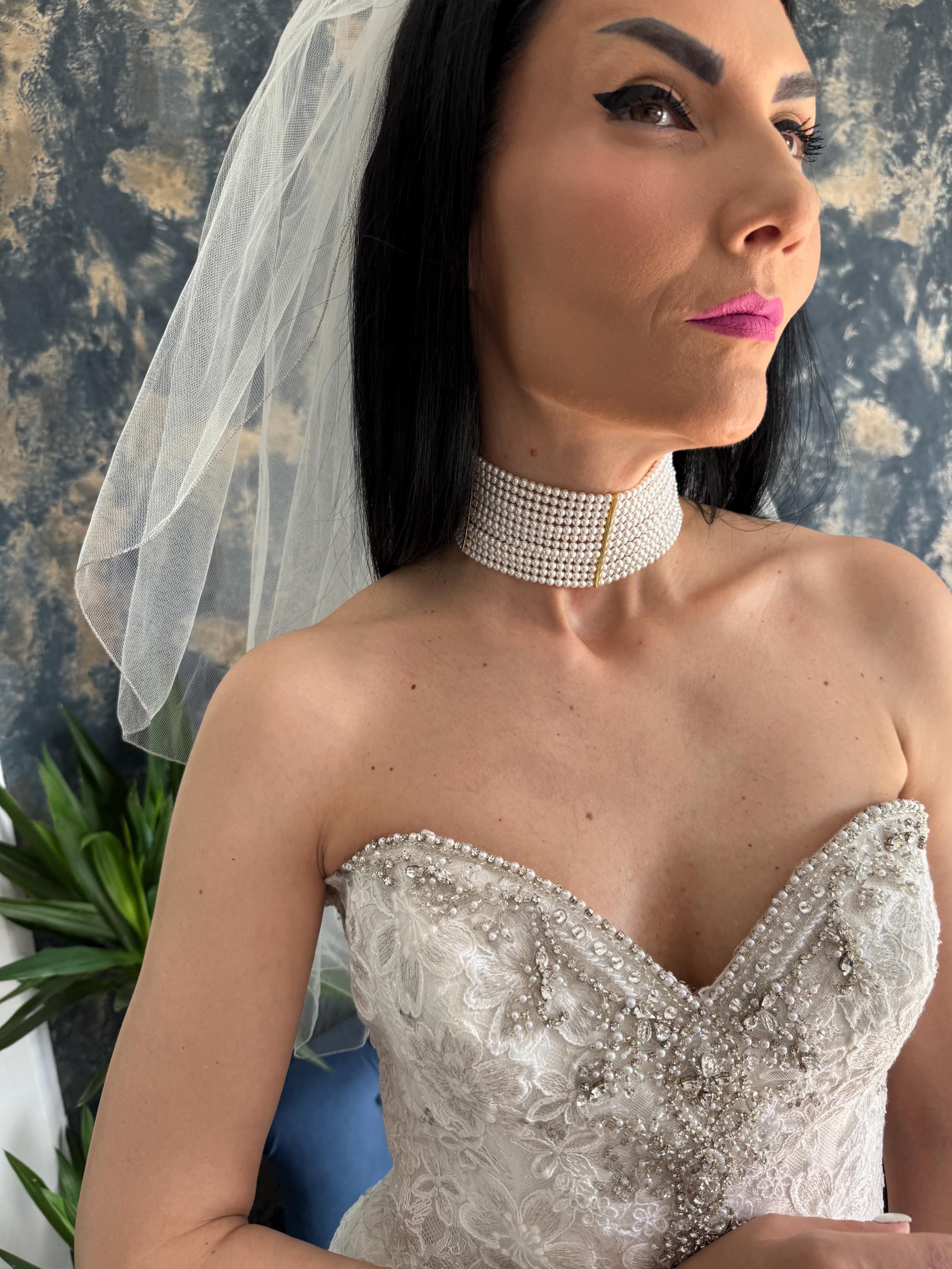 Elegant Pearl Collar Statement Piece Formal Wear Wedding Accessory Neck Detail Gold Finish Custom Length Choker Style Grid Pattern Bridal