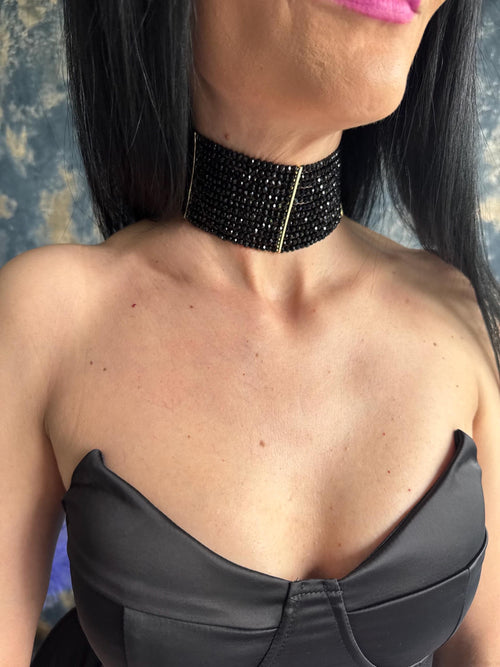 Black Layered Choker Necklace Gothic Statement Jewelry Wide Collar Style Elegant Evening Necklace Dark Multi-strand Piece