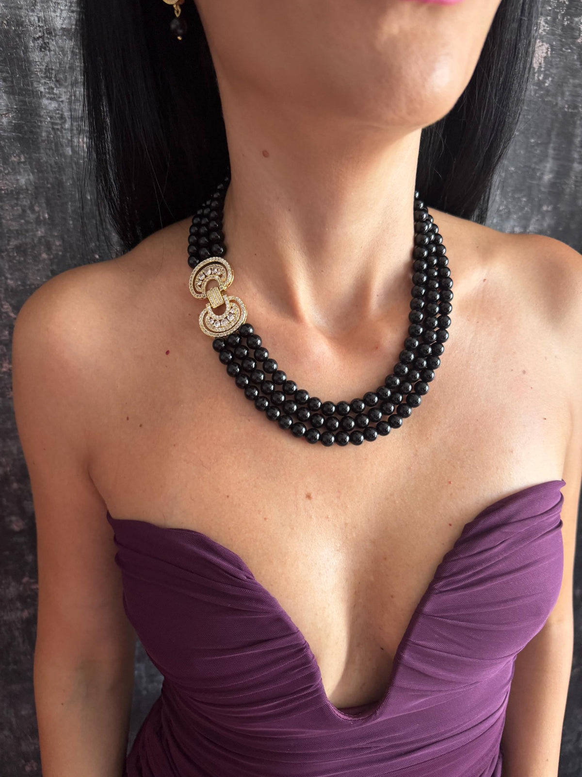 Triple Strand Beaded Choker Pave Crystal Clasp Gold or Platinum Custom Size 14-40in Bridal Gift Triple Strand Onyx Choker Necklace Black Gemstone Beaded Necklace Pave Clasp Gold Plated Custom Sizes Wedding Jewellery Gift Onyx Beaded Necklace Black Gemstone Statement Choker Crystal Clasp Gold or Platinum Plated Multi Strand Mother of the Bride