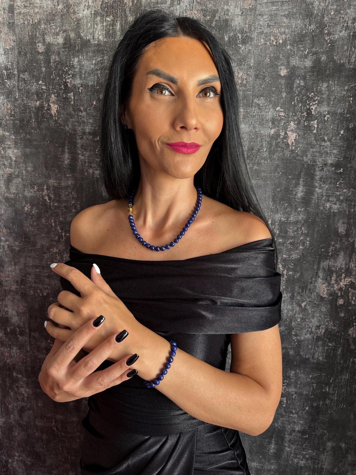 Choker Blue Gemstone Necklace Lapis Necklace for Women Natural Gemstone Necklace Lapis Bead Necklace 8mm Bead Necklace Blue Beaded Necklace Royal Blue Necklace Gemstone Choker Statement Necklace September Birthstone September Birthday Gift Gift for Her Gold Lapis Necklace Blue Stone Necklace Classic Gemstone Jewellery