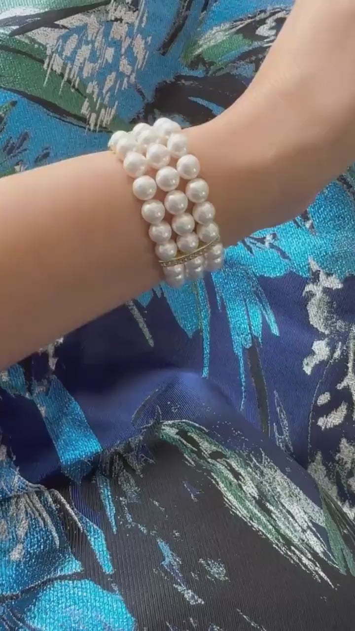 Triple Strand Pearl Bracelet – Elegant Handmade Jewelry Gift