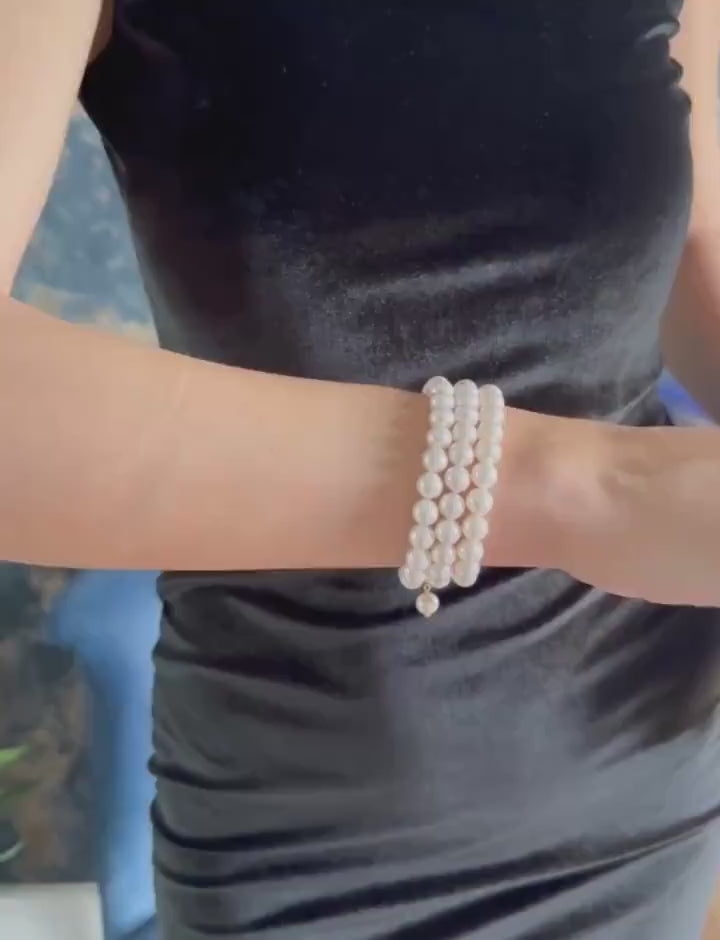 Layered Pearl Bracelet Vintage Style Wedding Jewelry Bride Accessory Costume Jewellery Elegant Design Multi Layer Triple Strand Bracelet