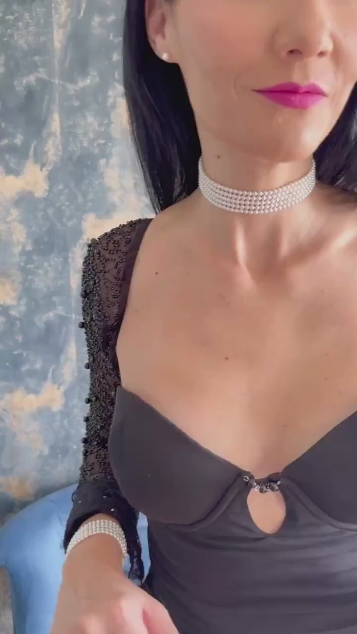 Bridal Pearl Choker Necklace Wedding Jewelry Elegant White Multi Strand Layered Minimalist Design Dainty Accessory Formal Event Neck Piece